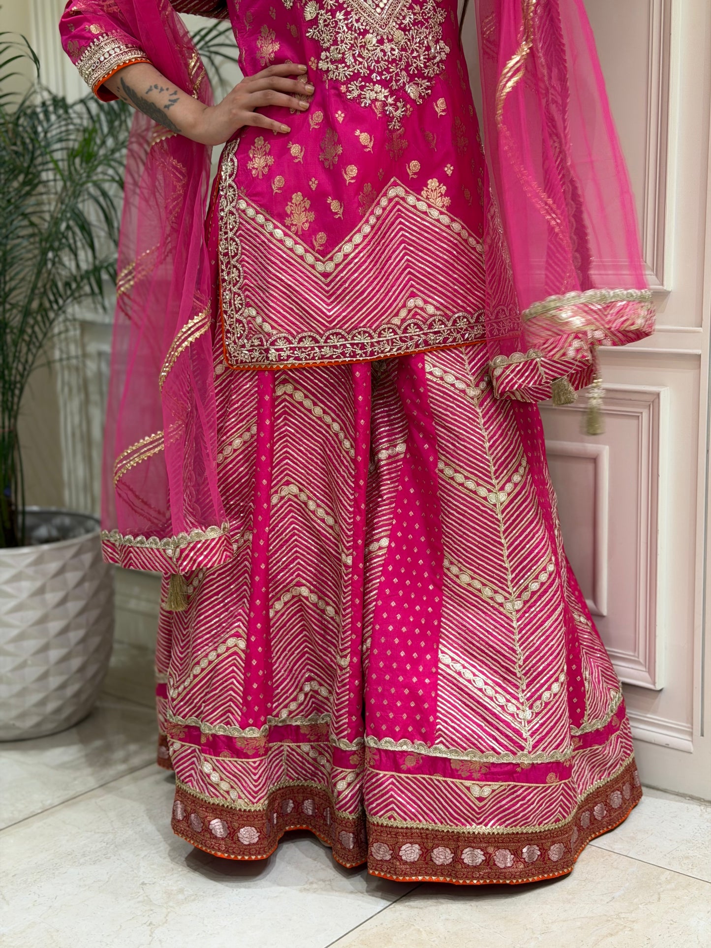 Noor-e-Rangrez Sharara Set