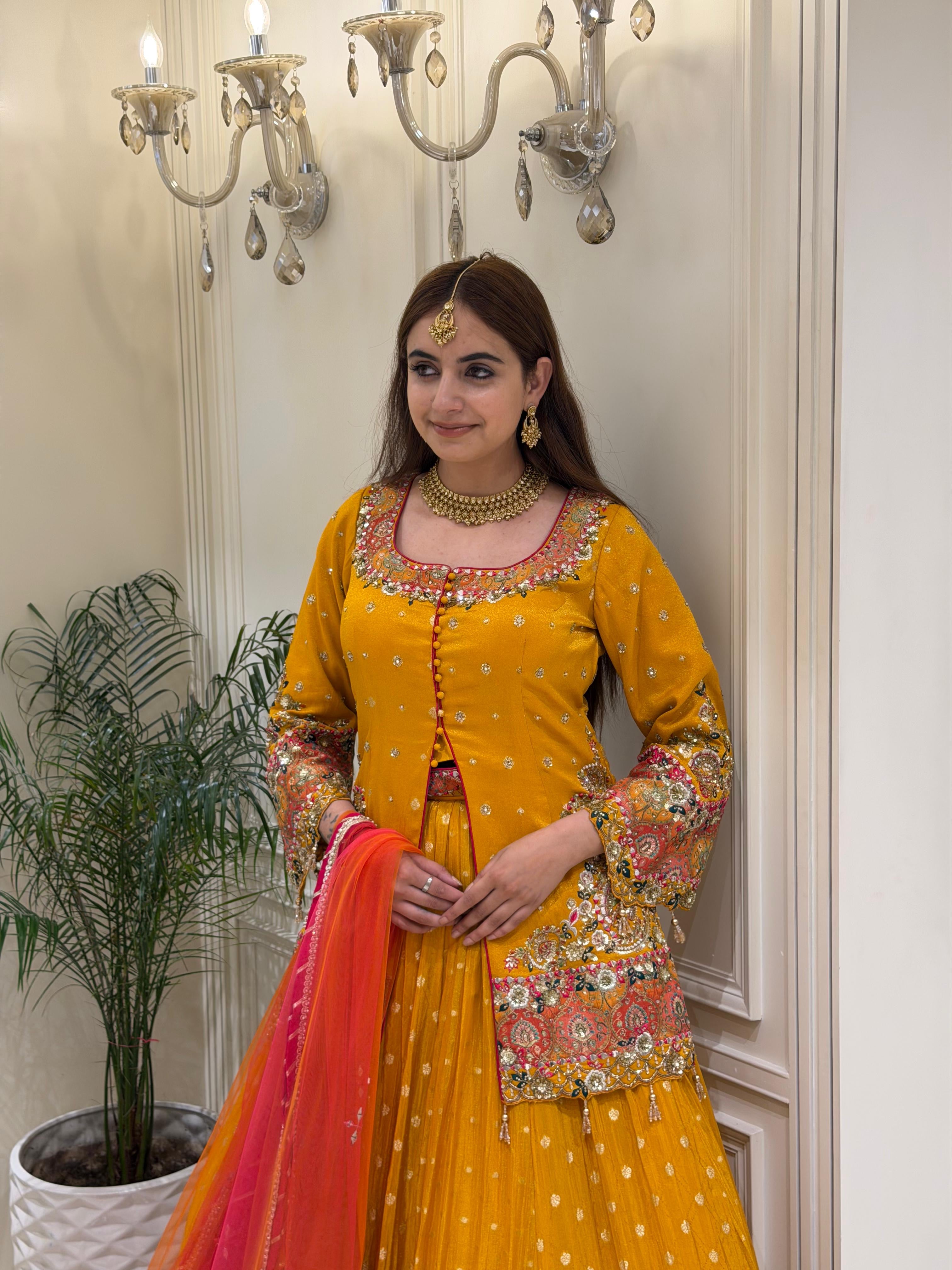 Noor-e-Rangrez Skirt Set