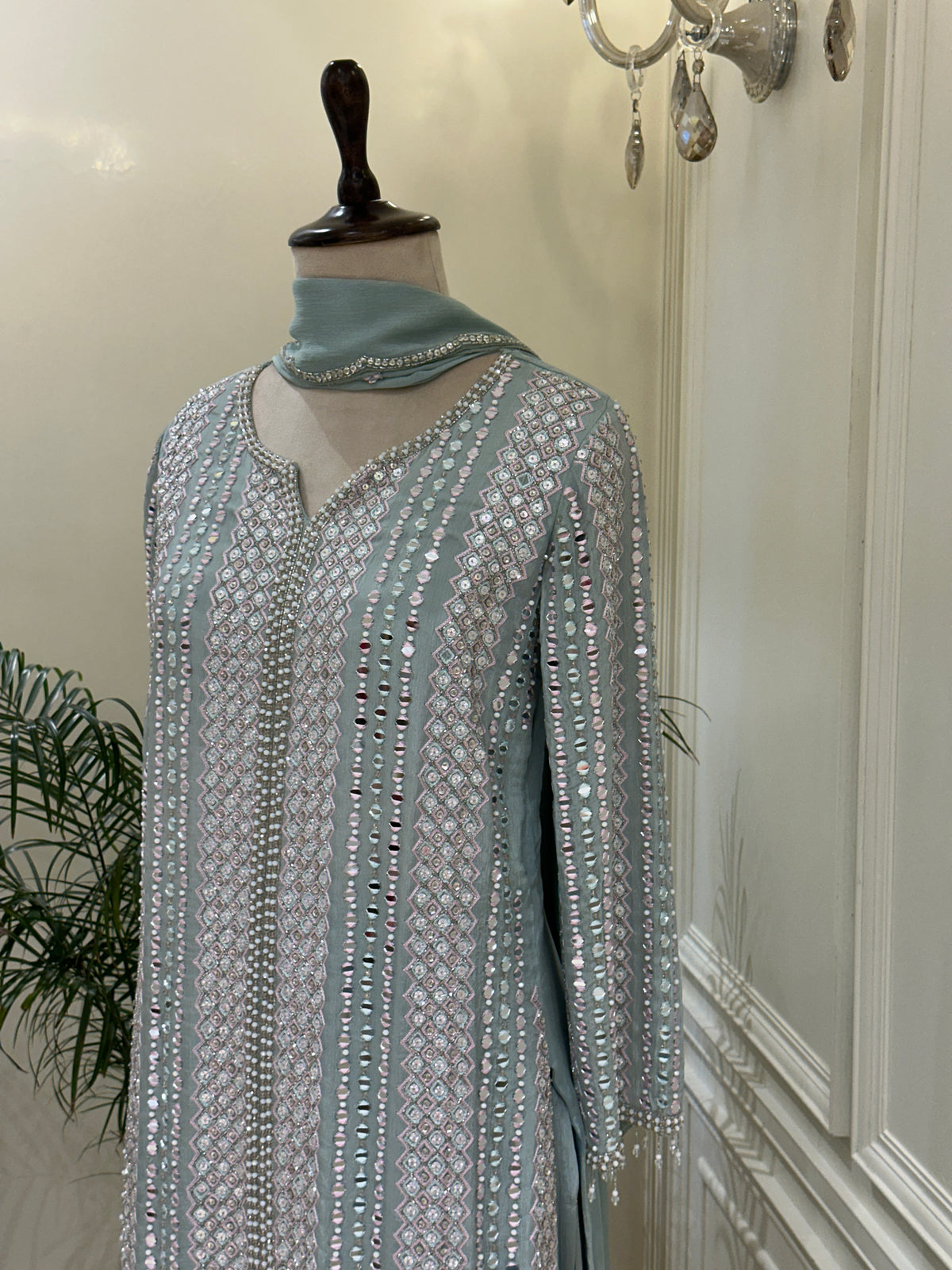 Noor-e-Maheen Chinon Sharara Set