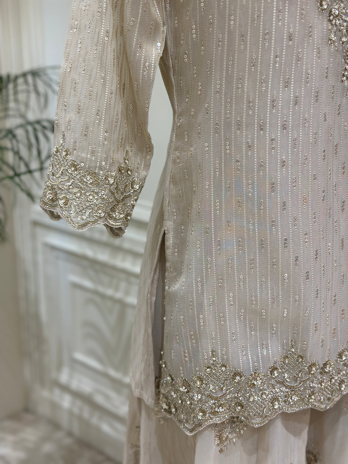 Noor-e-Zarina Tissue Silk Sharara Set ✨