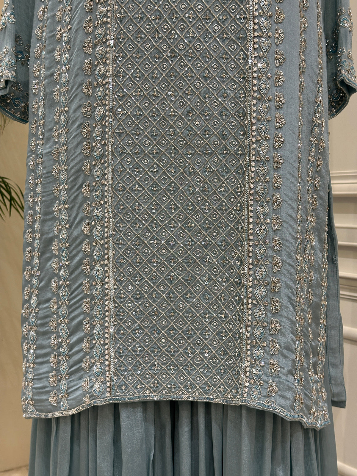 Noor-e-Firoza Chinon Zardozi Gharara Set