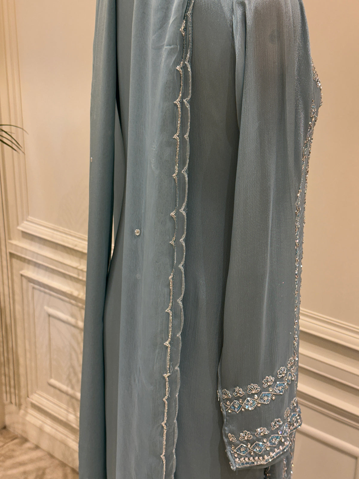 Noor-e-Firoza Chinon Zardozi Gharara Set