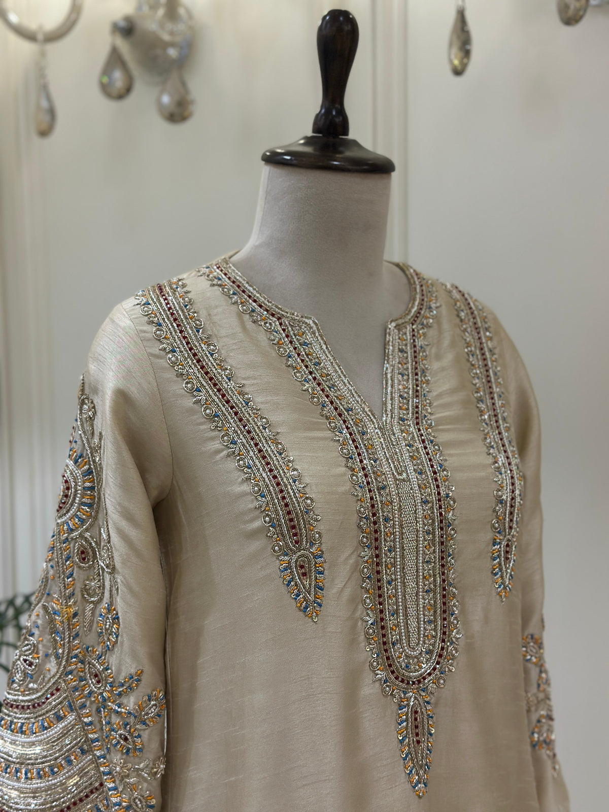 Noor-e-Zarmina Raw Silk Sharara Set