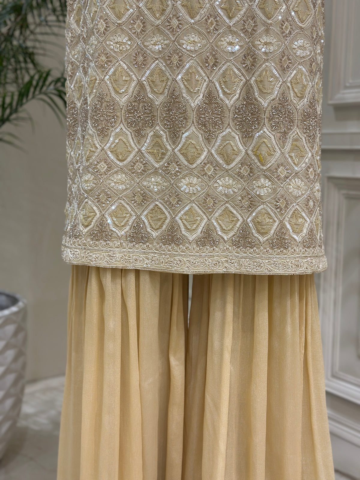 Noor-e-Zehra Gharara Set