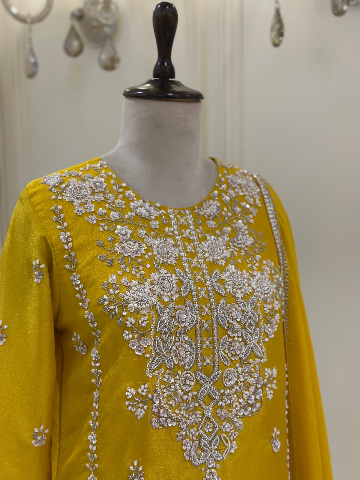 Noor-e-Zarqaa Sharara Set