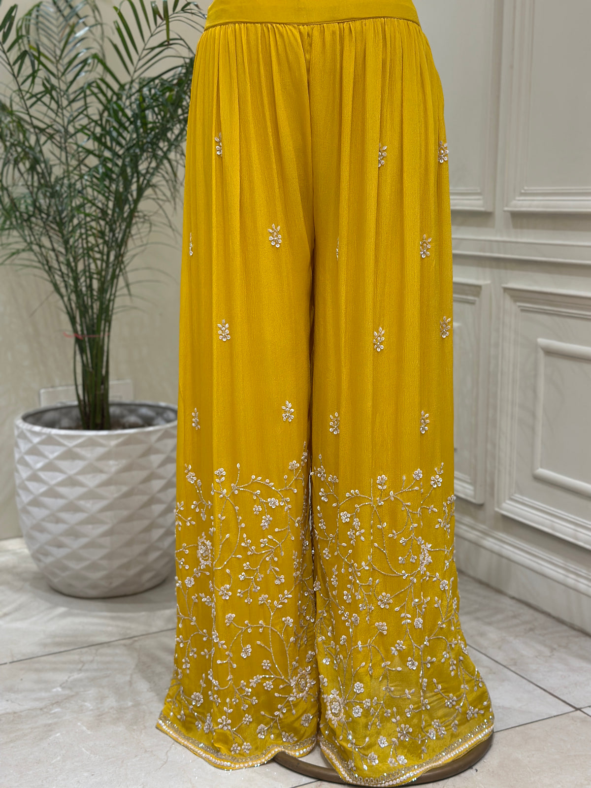 Noor-e-Zarqaa Sharara Set