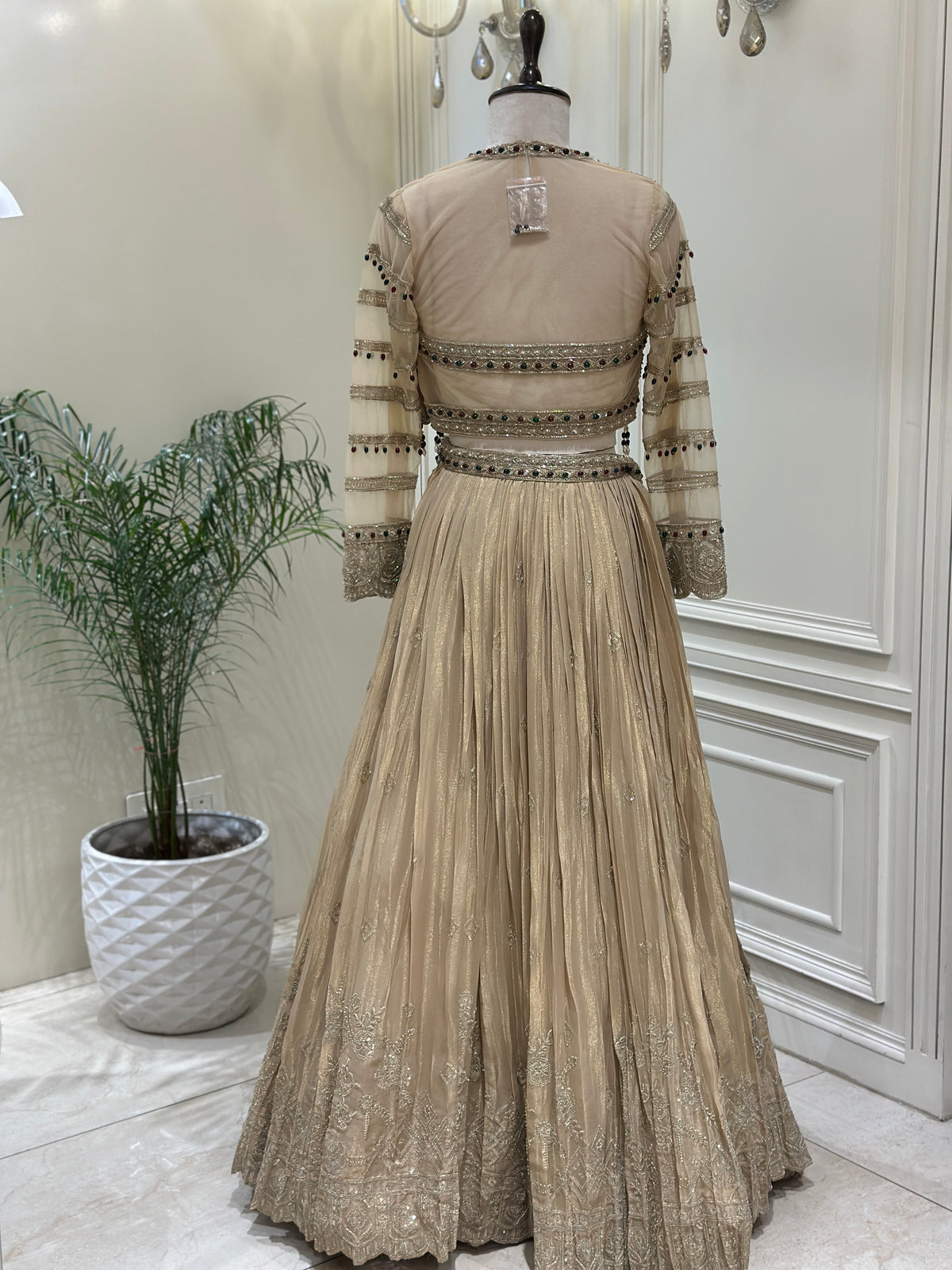 Noor-e-Zumurrud Luxury Bridal Lehenga Set