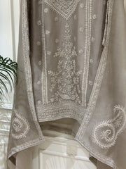 Noor-e-Safiya Organza Luxury Suit Set