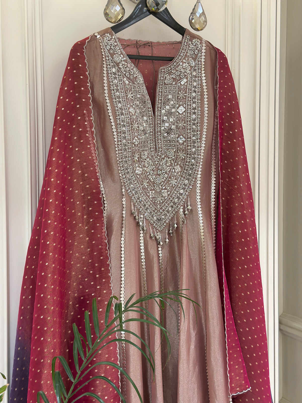 Noor-e-Zareen Tissue Anarkali