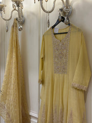 Noor-e-Mull Luxury Suit Set