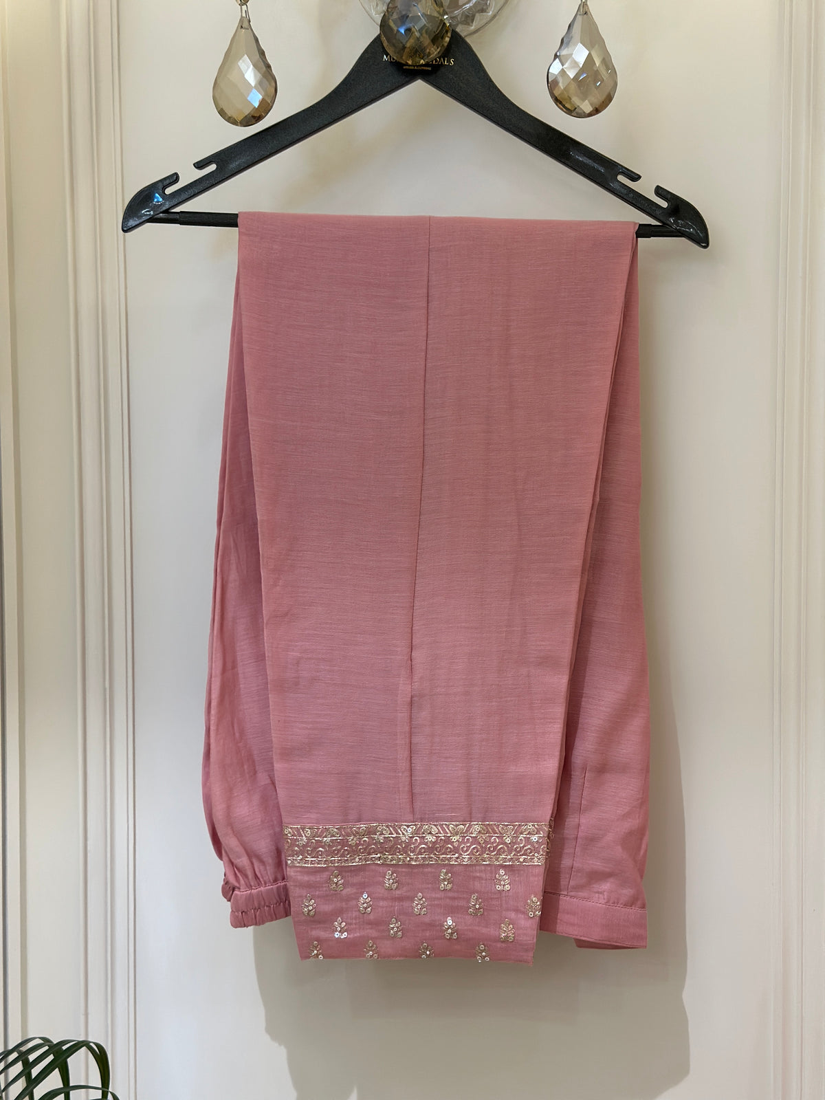 Noor-e-Mull Luxury Suit Set
