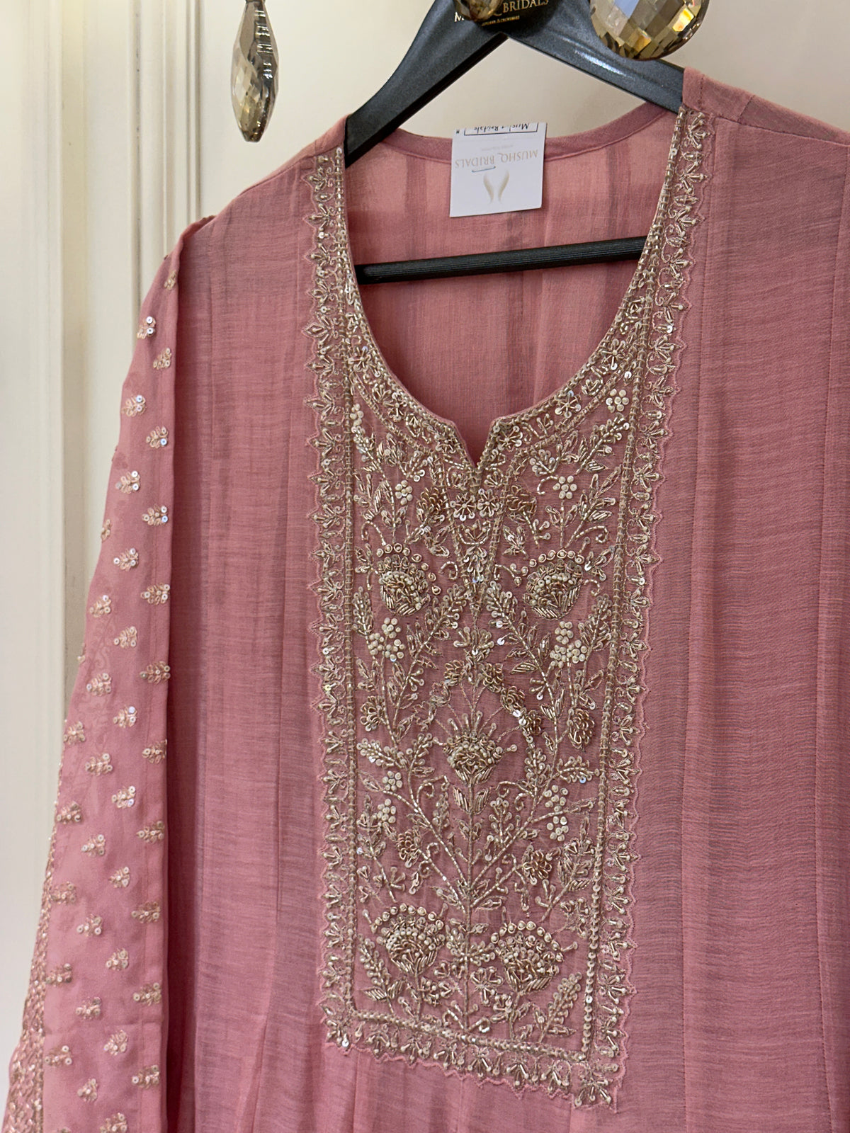 Noor-e-Mull Luxury Suit Set