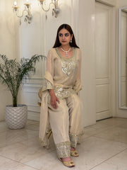 Noor-e-Aaina Farshi Shalwar Set