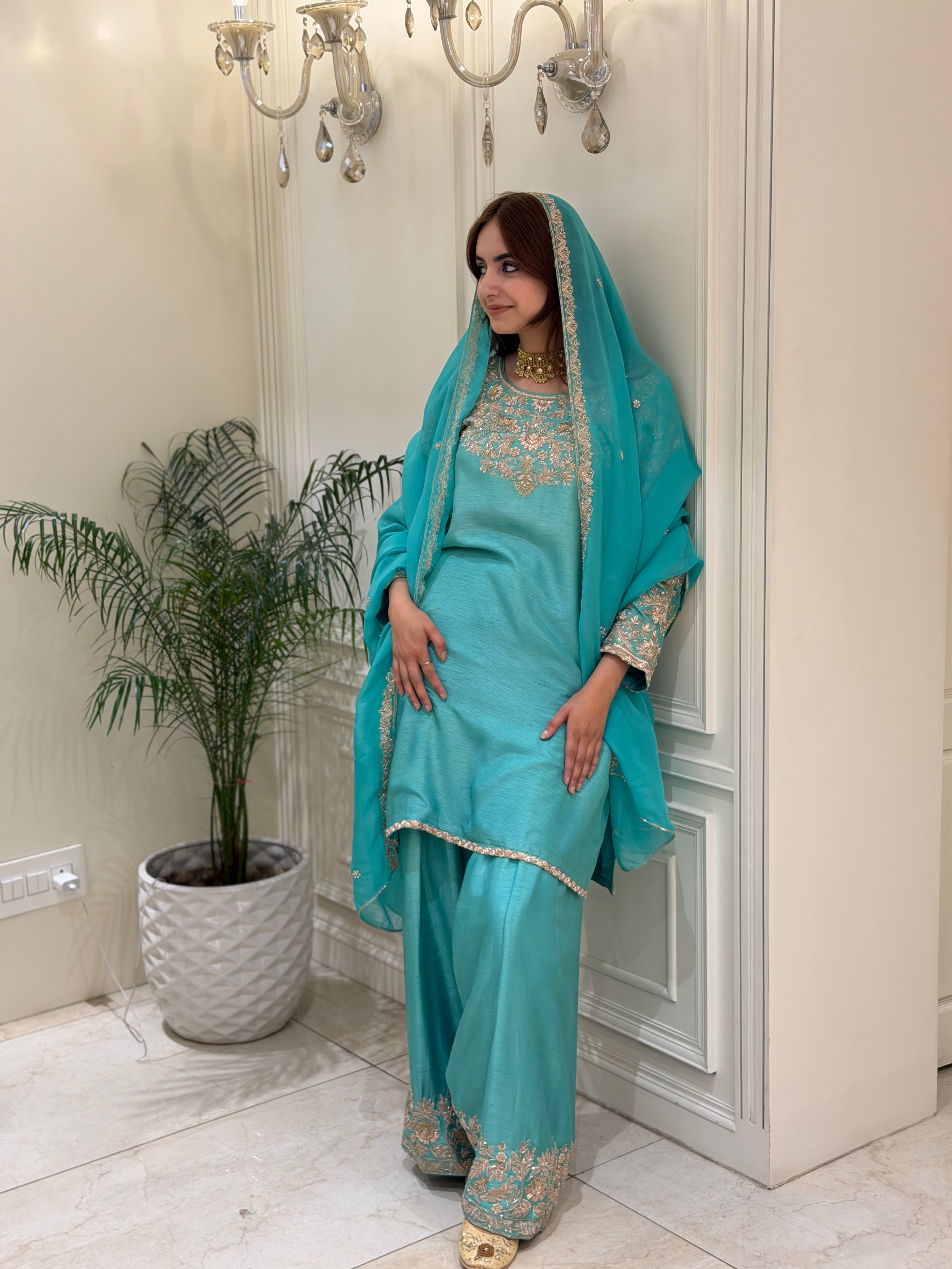 Aqua Noor Farshi Set
