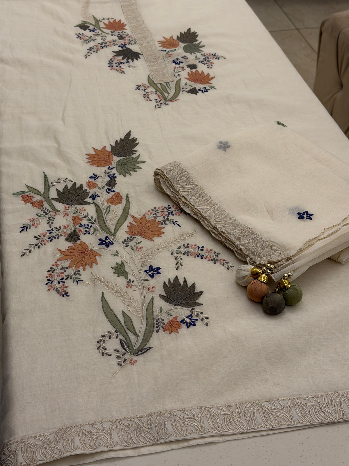 Pure Mull Appliqué Embroidered Suit Set