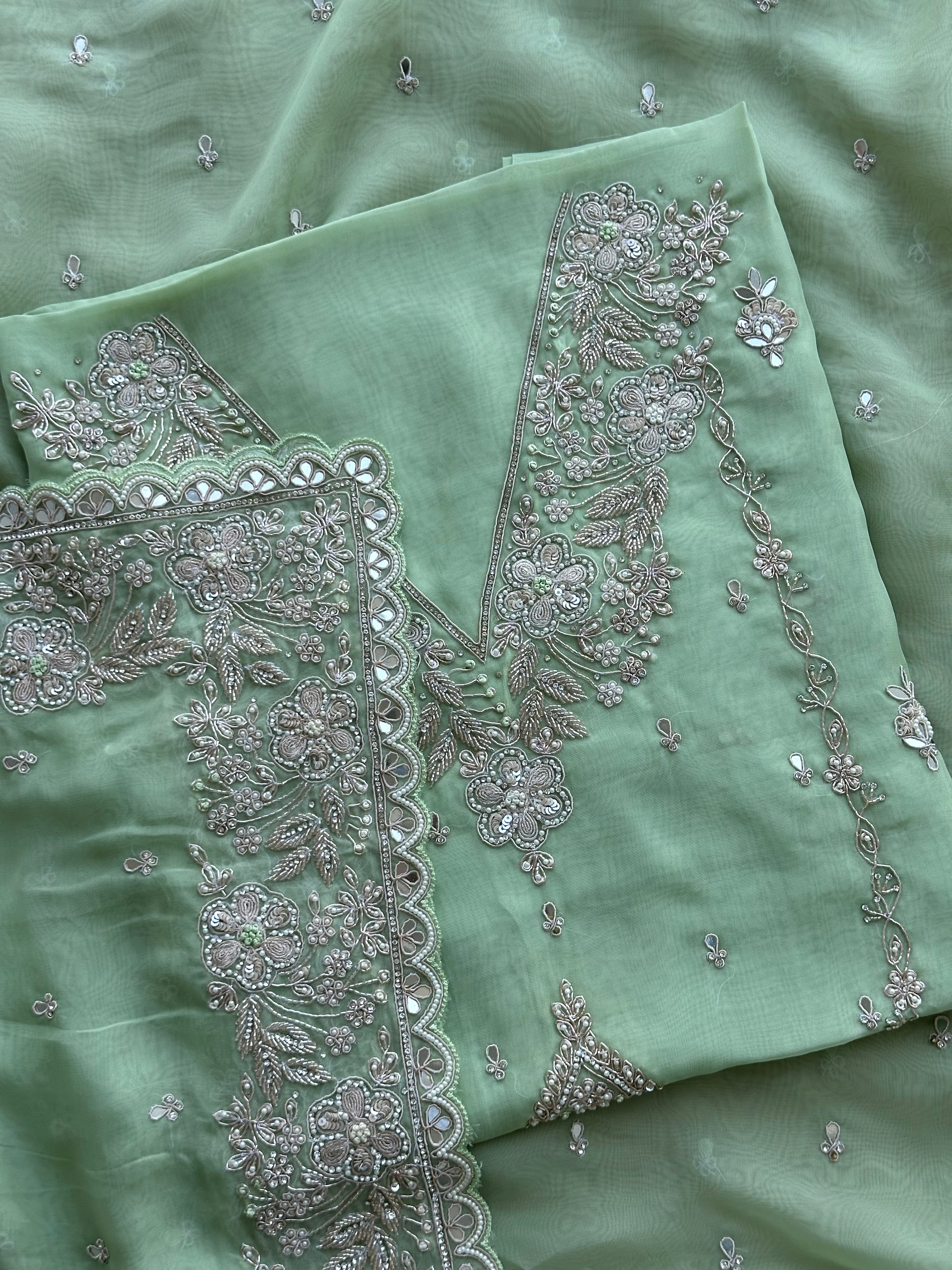 Noor-e-Bahar Luxury Ensemble