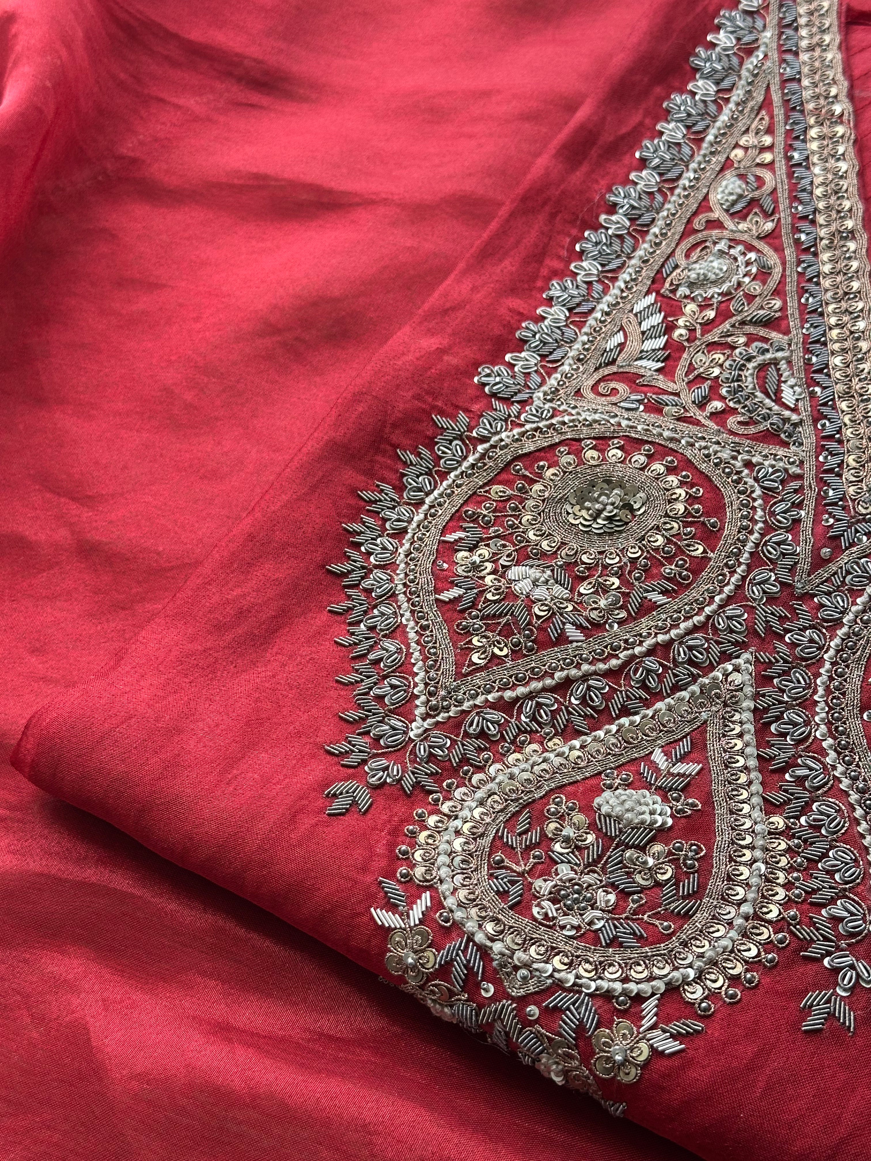 Rouge Noor – Pure Tissue Silk Luxury Ensemble