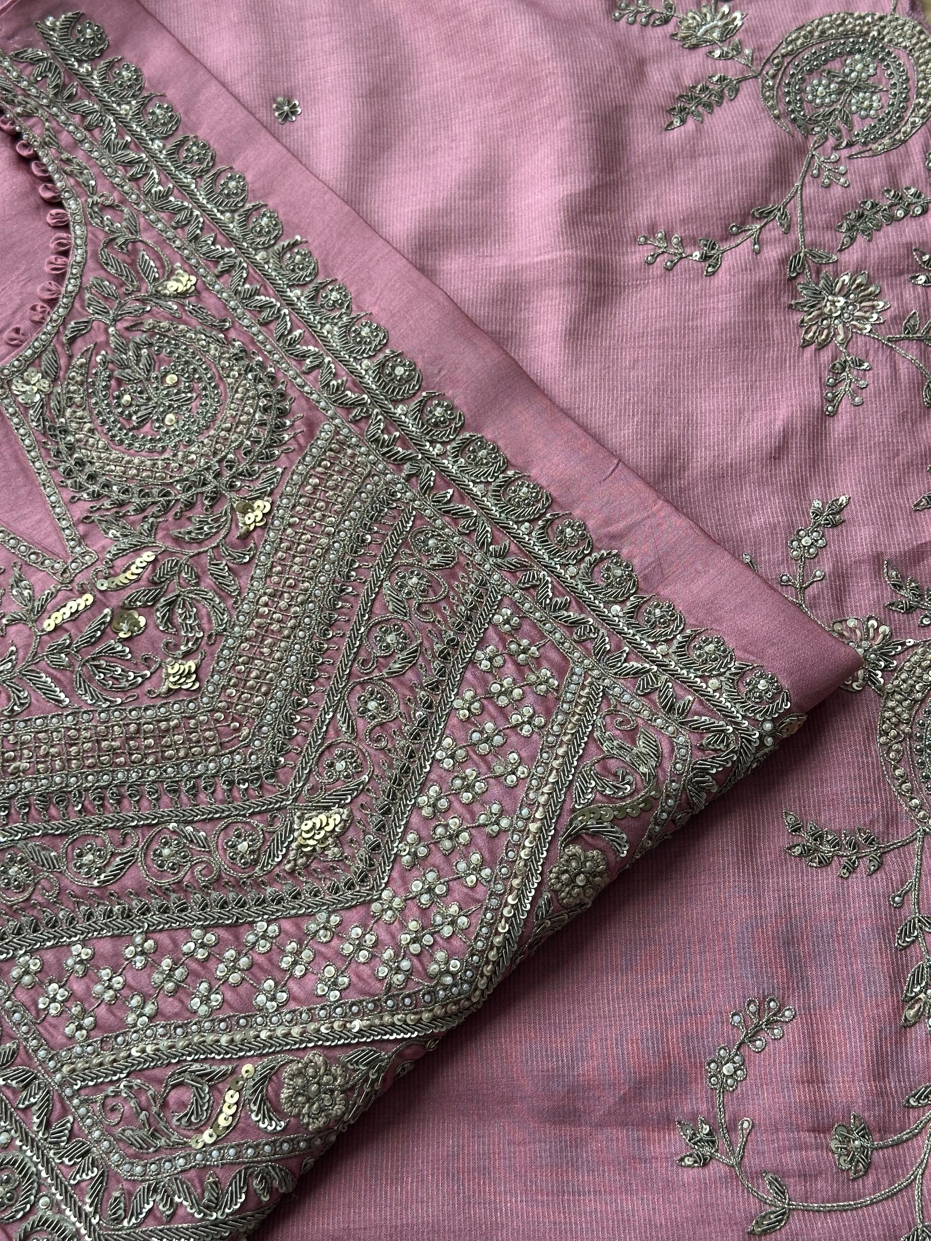 Rosé Pearl Heritage Suit