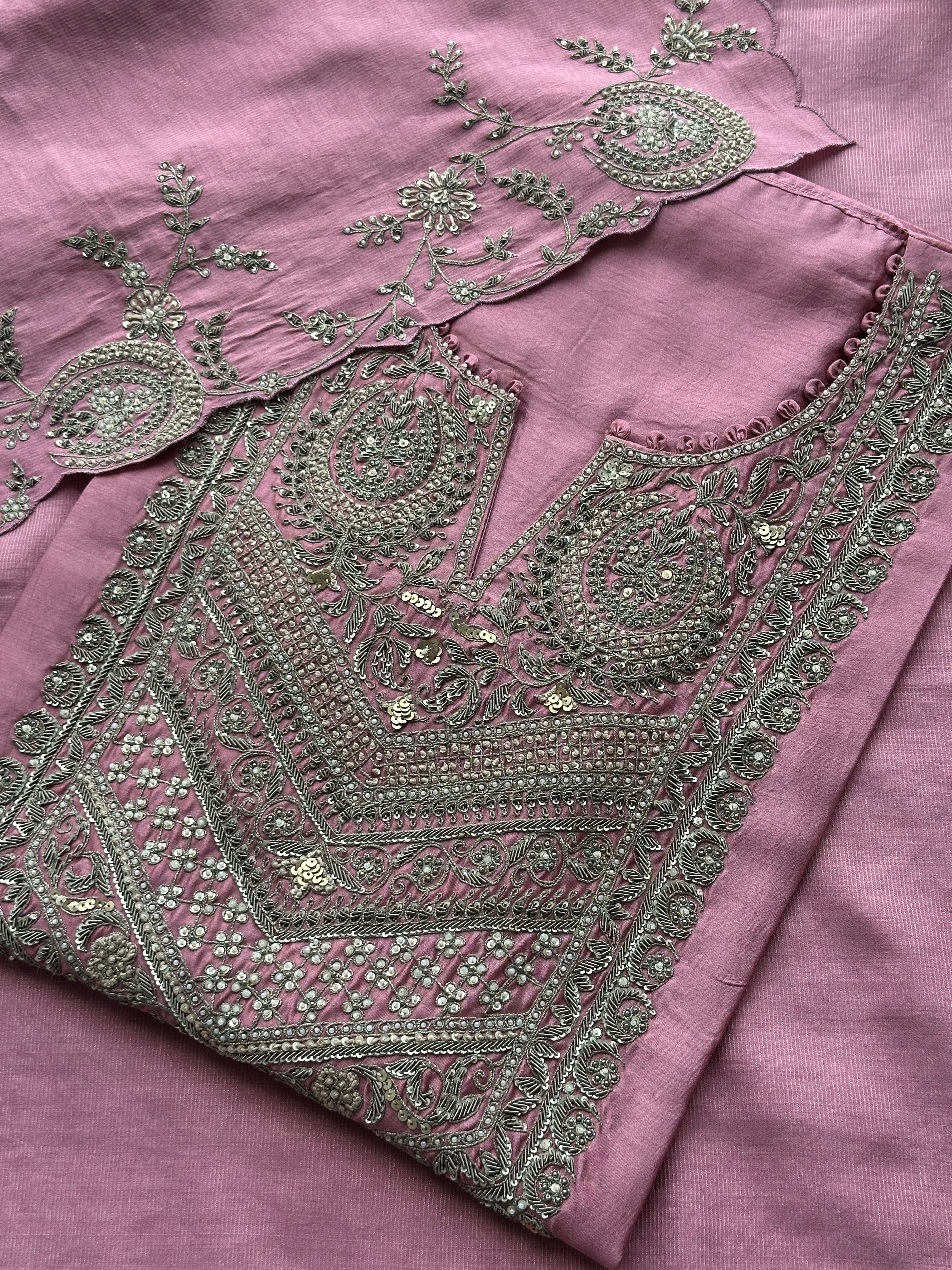 Rosé Pearl Heritage Suit
