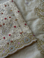 Ivory Noor Royale