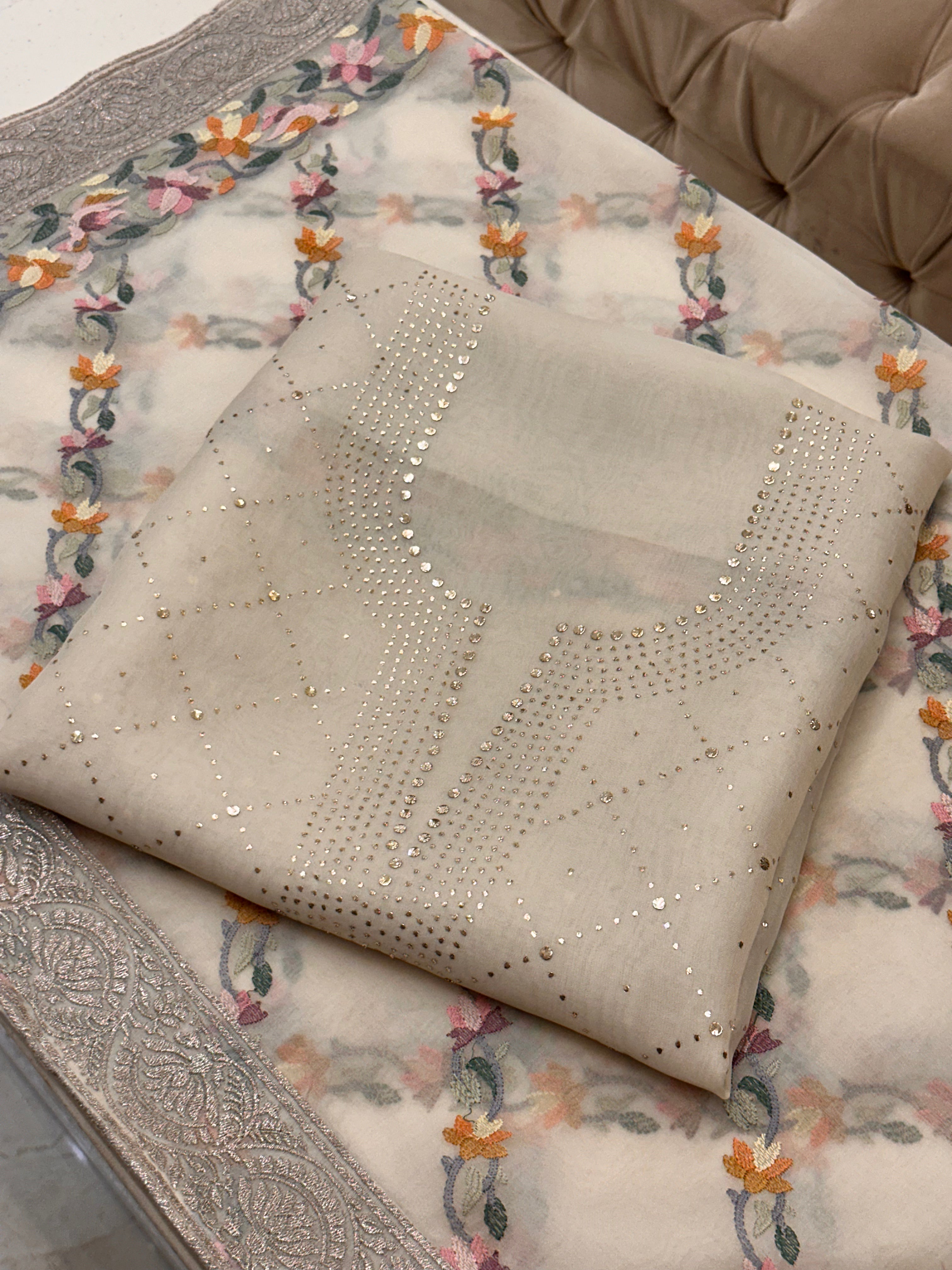 Ivory Bloom Luxury Organza Mukaish Suit Set