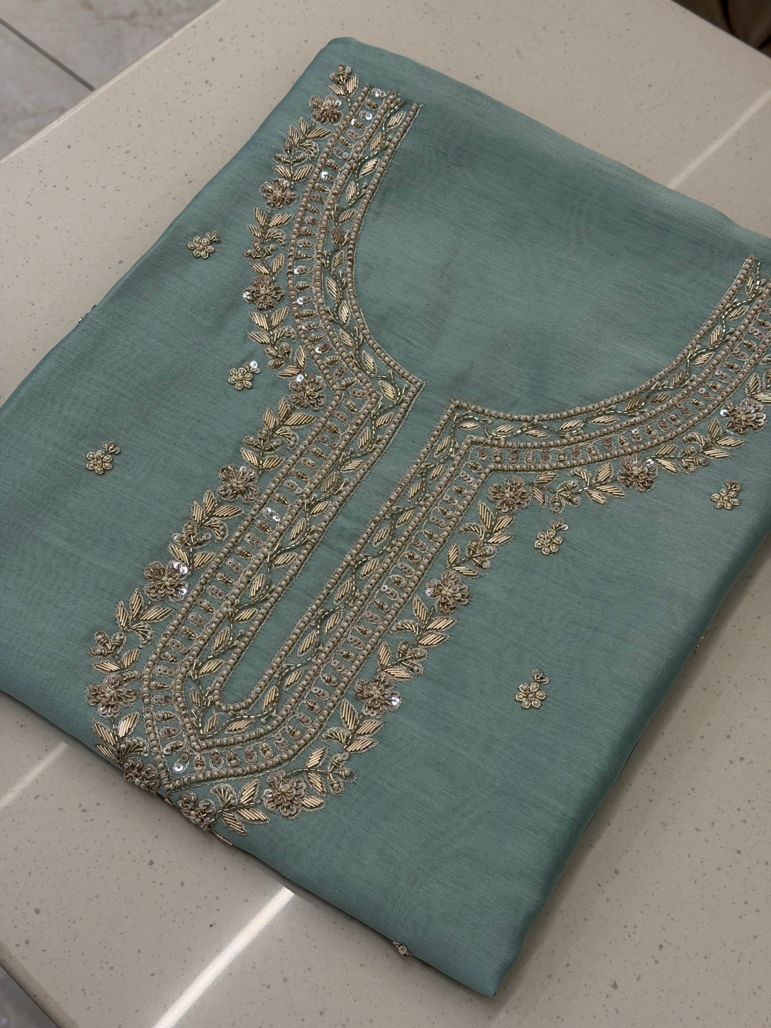 Noor-e-Riwaayat Chanderi Silk Suit Set