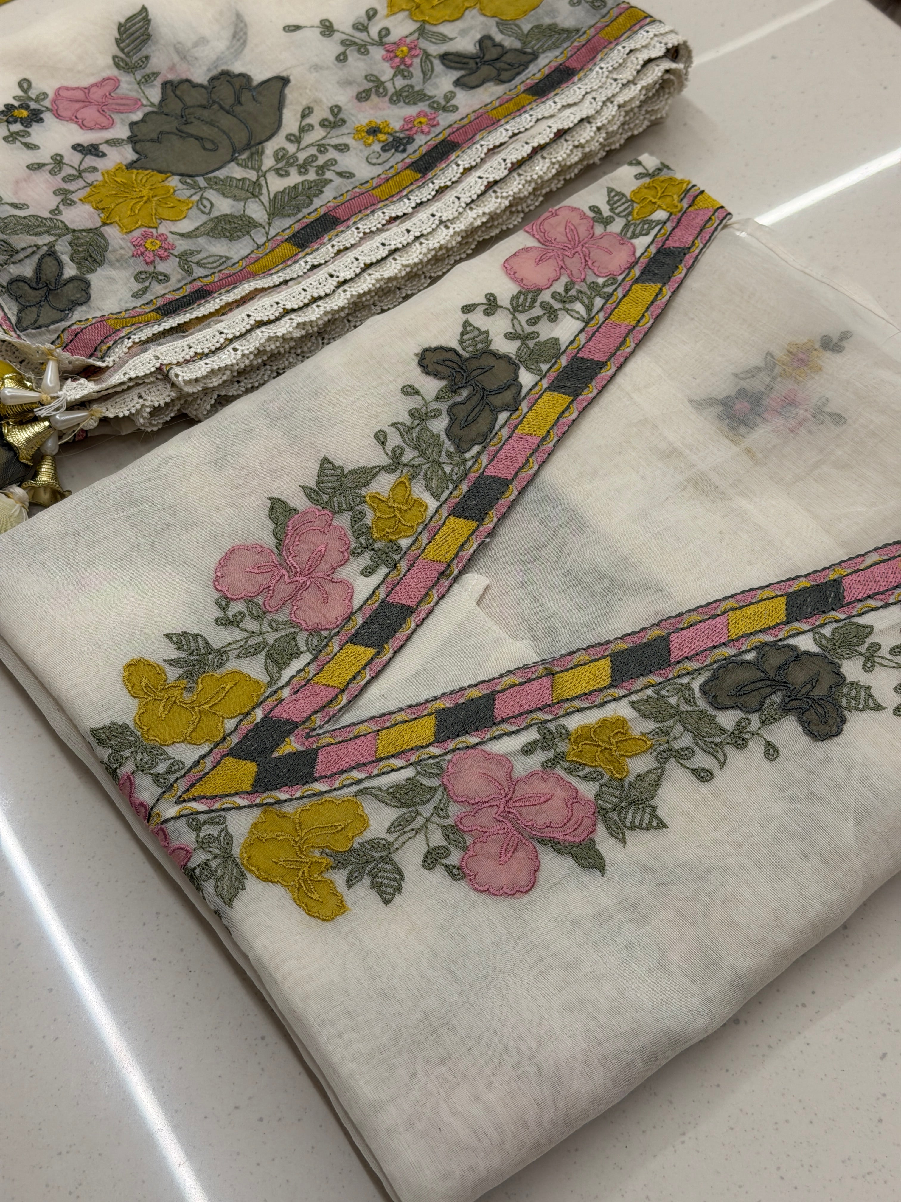 Gulbahar Appliqué Pure Mull Suit Set