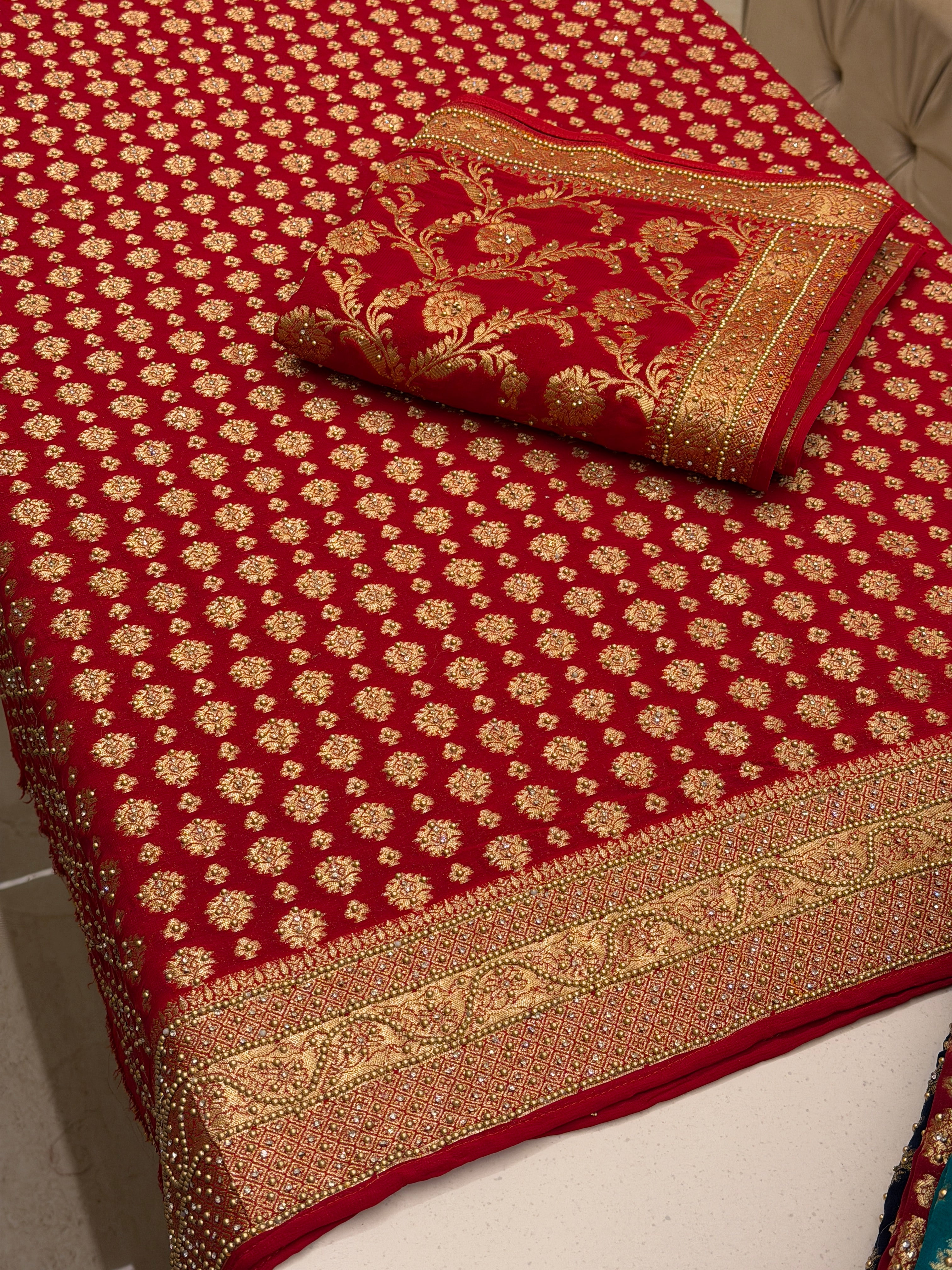 BANARSI SUIT SET