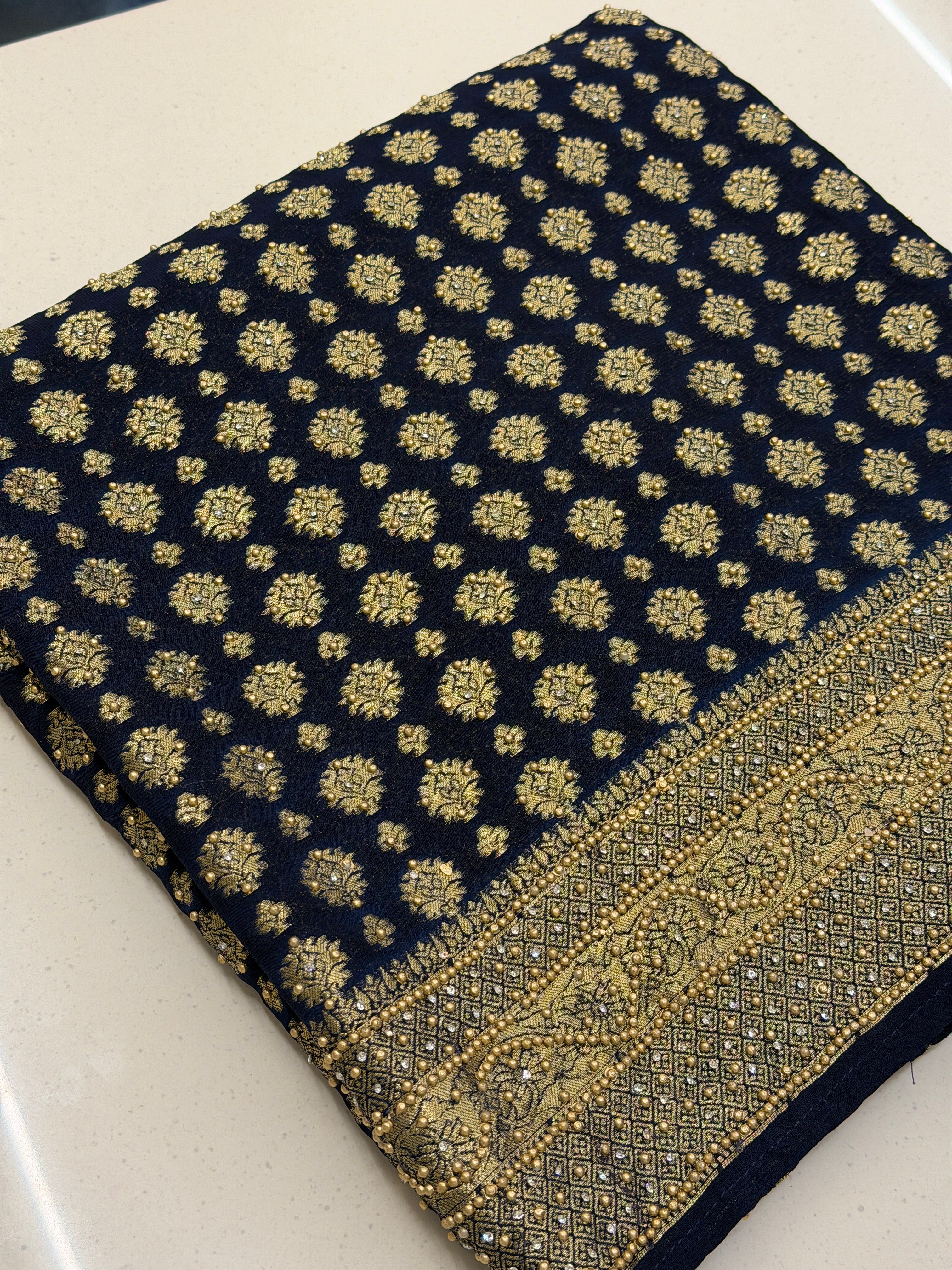 BANARSI SUIT SET