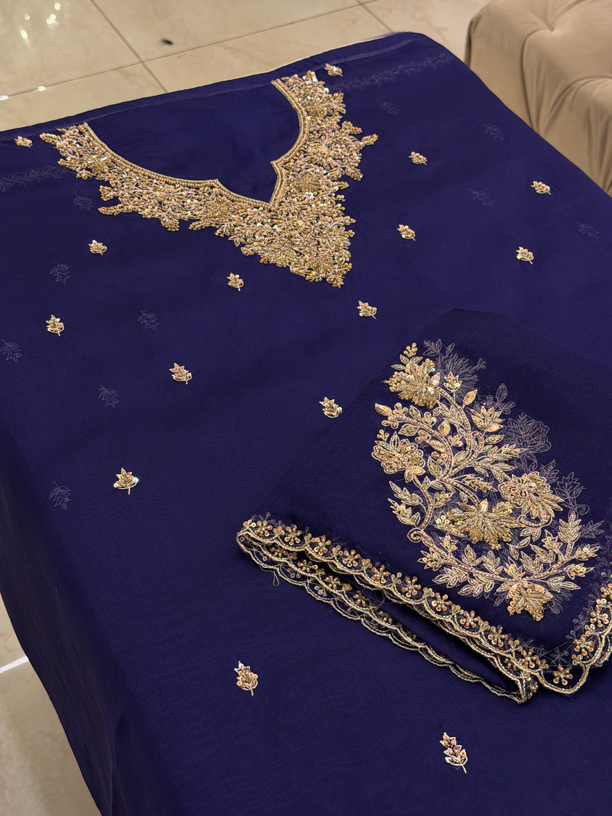Noor-e-Zardozi Luxury Organza Silk Suit