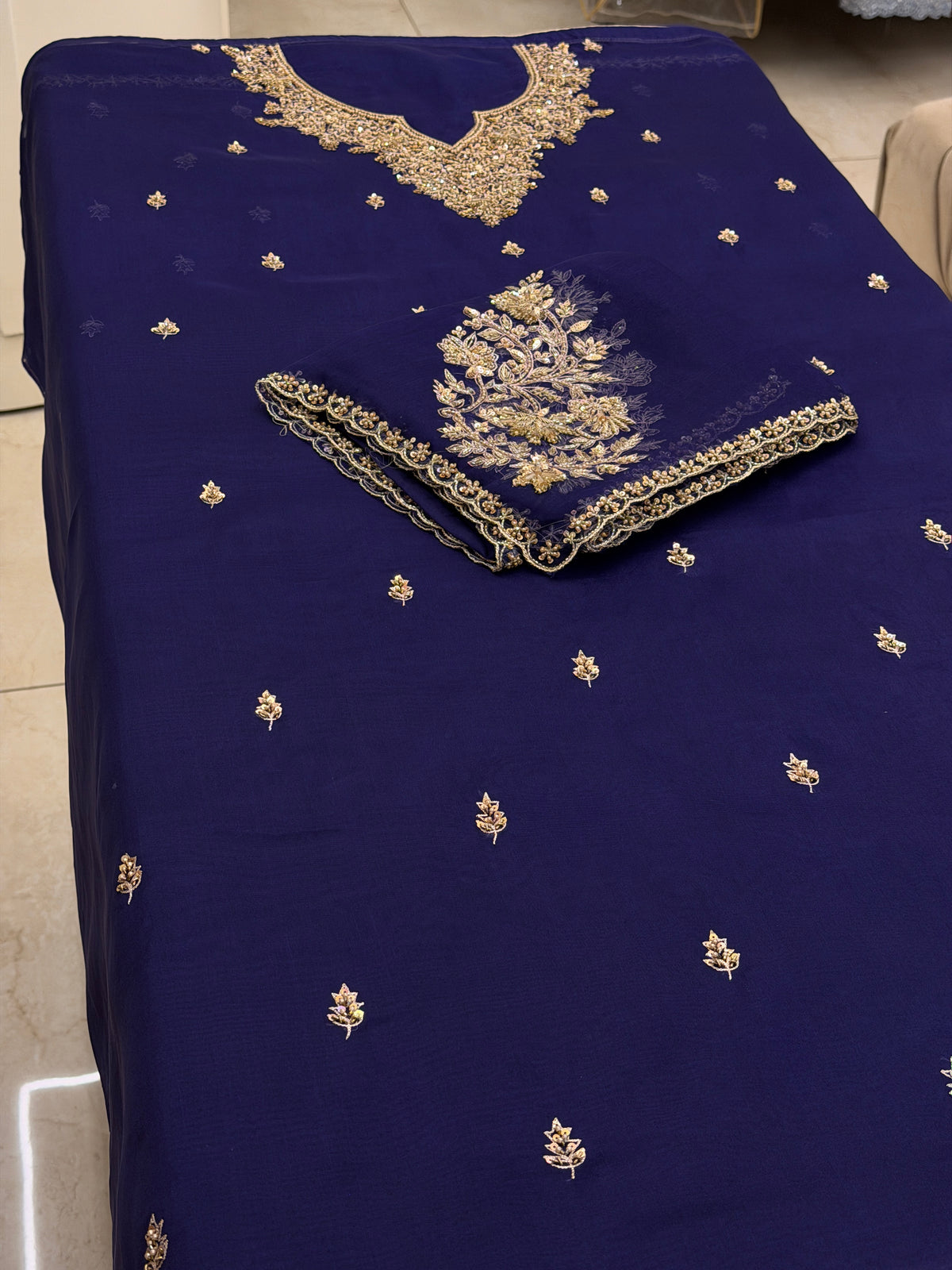 Noor-e-Zardozi Luxury Organza Silk Suit