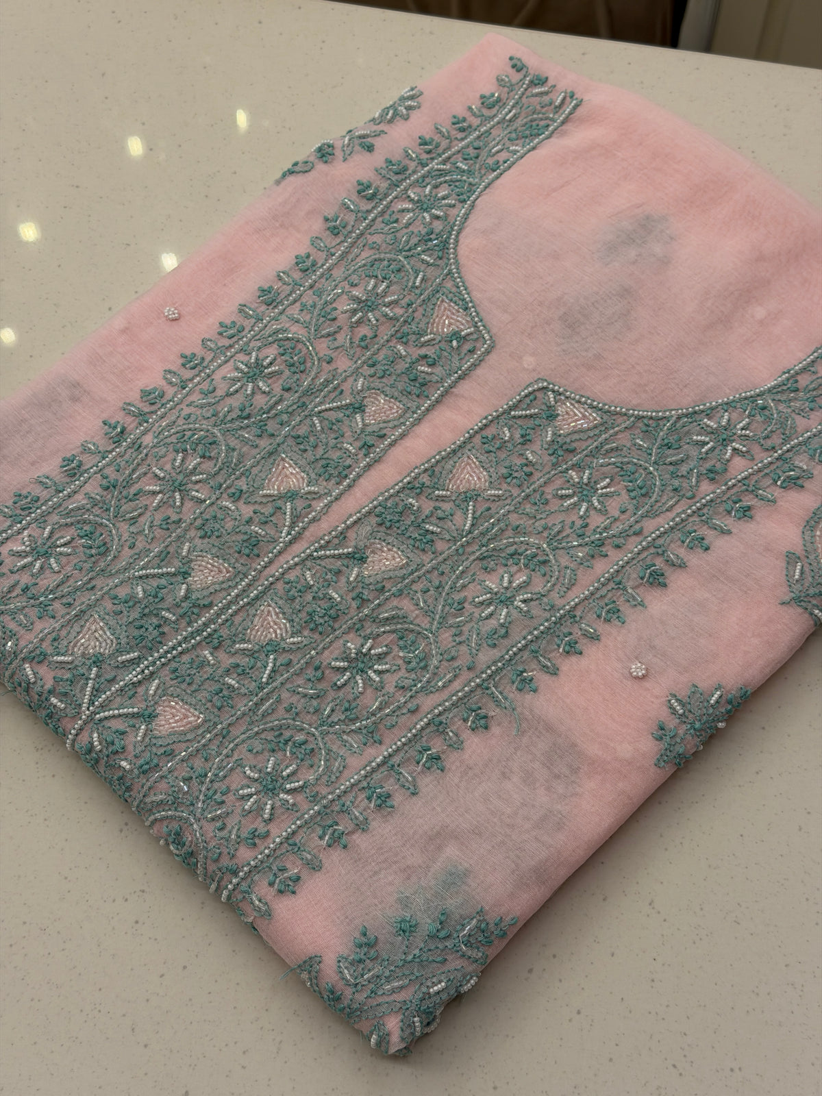 Meher-e-Mushq Pure Mull Chikankari Suit