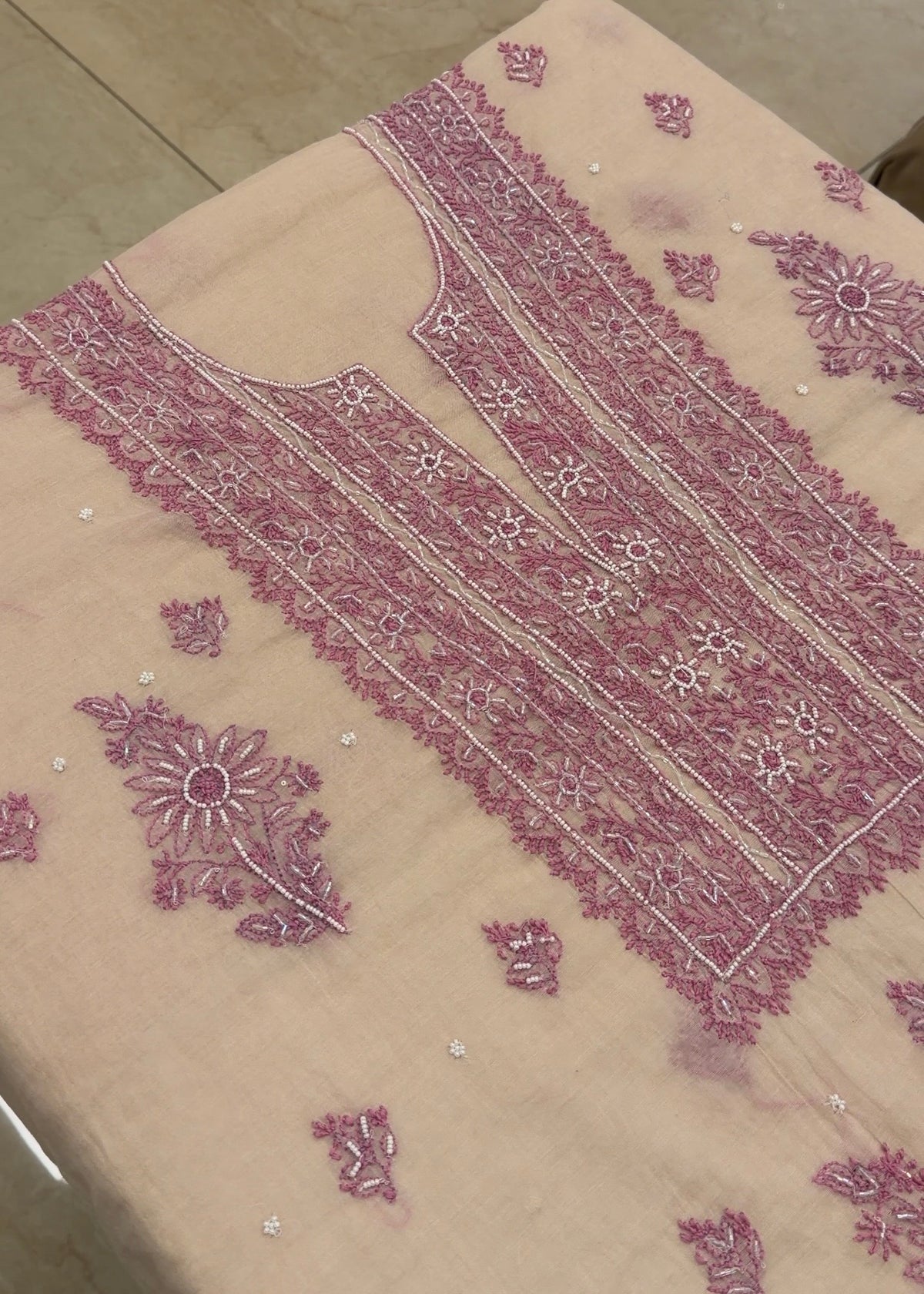 Meher-e-Mushq Pure Mull Chikankari Suit