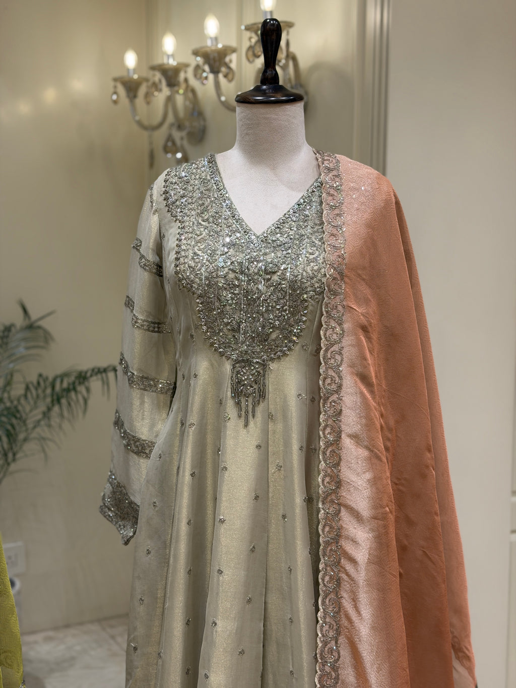 Tissue Anarkali