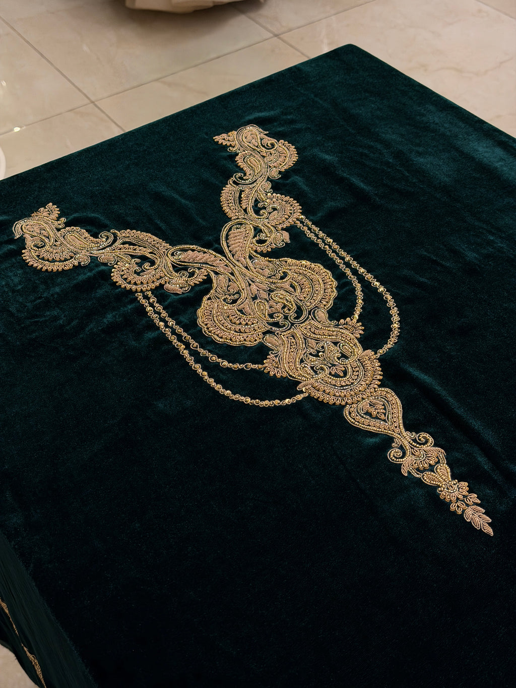 Noor-e-Mahveen Velvet Ensemble