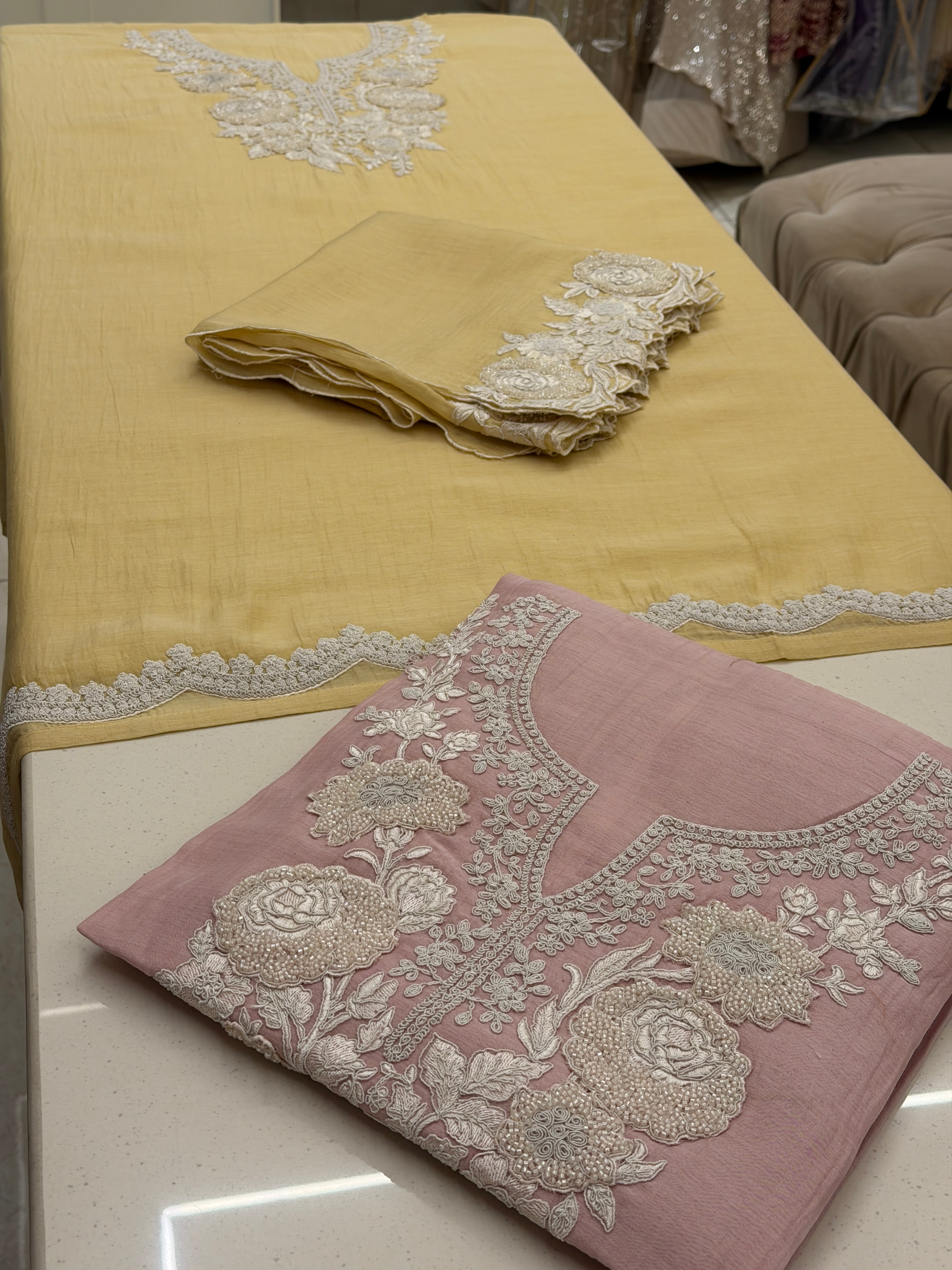 Noor-e-Gulnaar Luxury Mull Suit Set