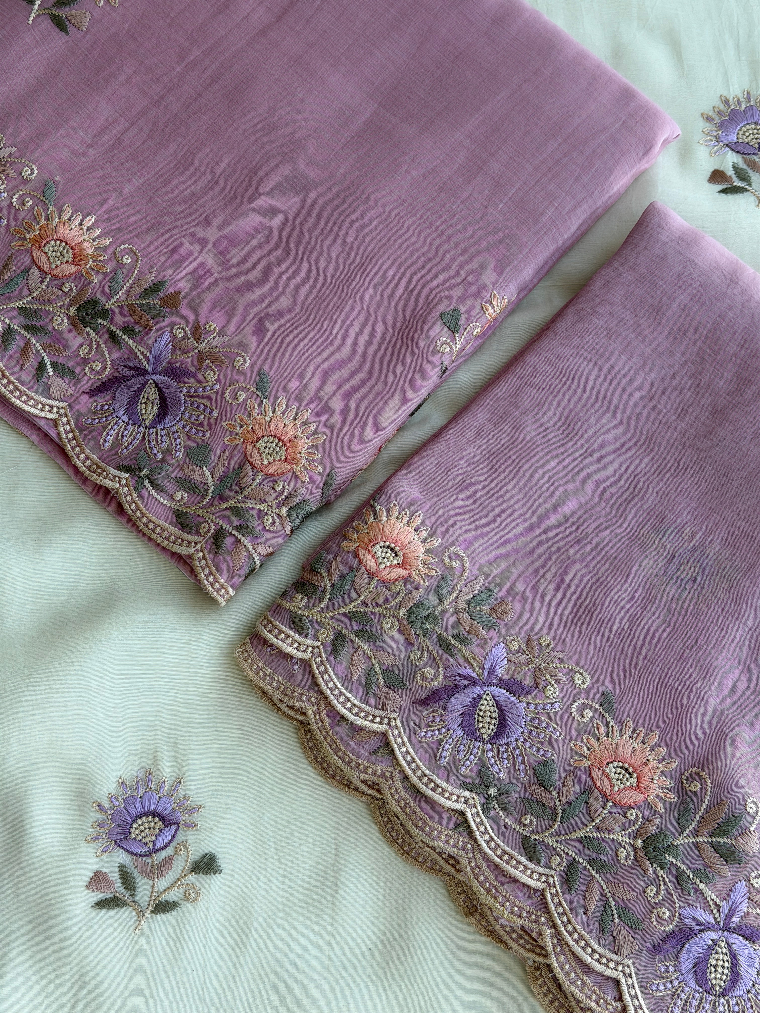 Noor-e-Bahar Luxury Mull Suit Set