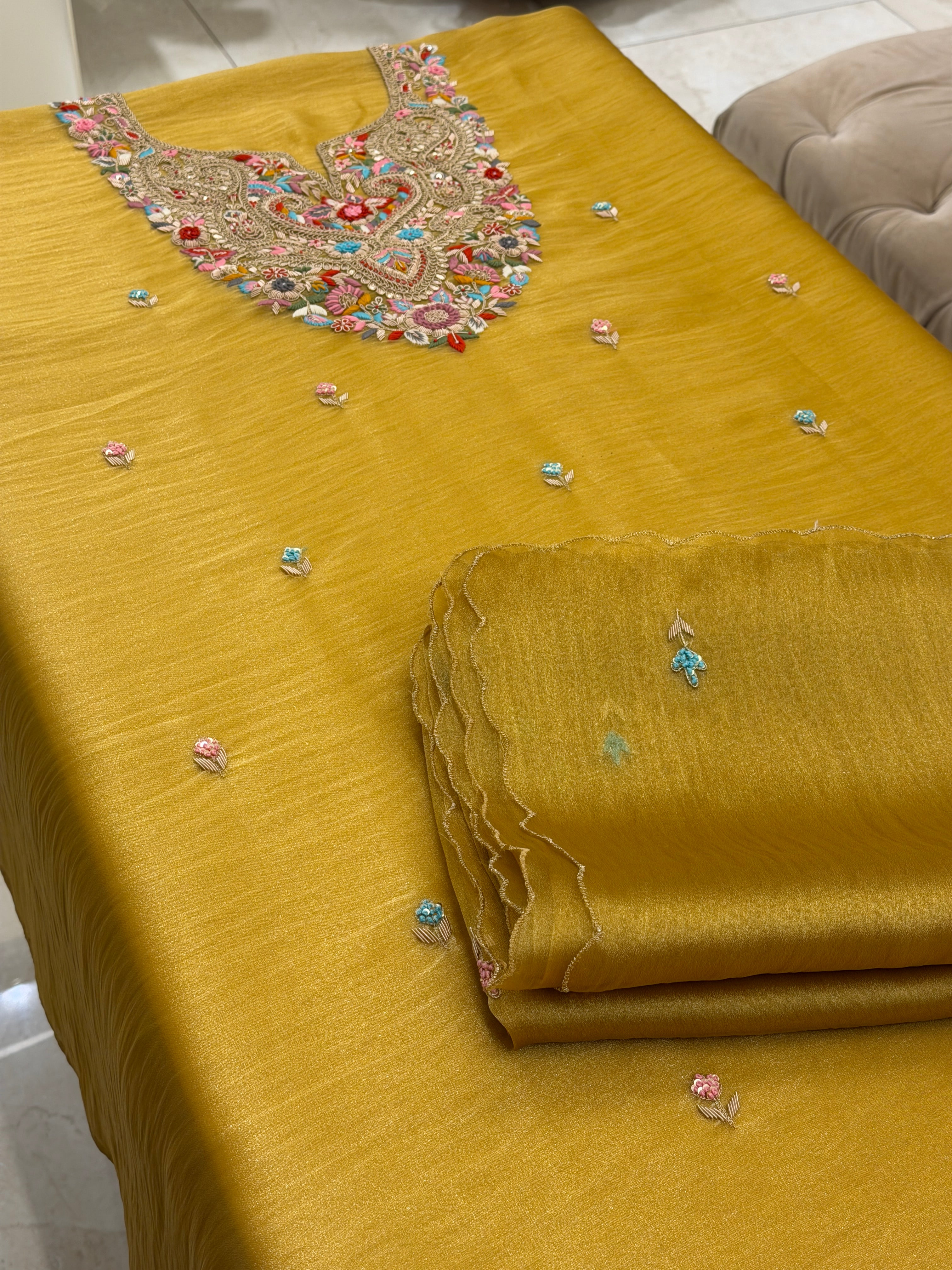 Gulnaar Luxury Tissue Silk Set