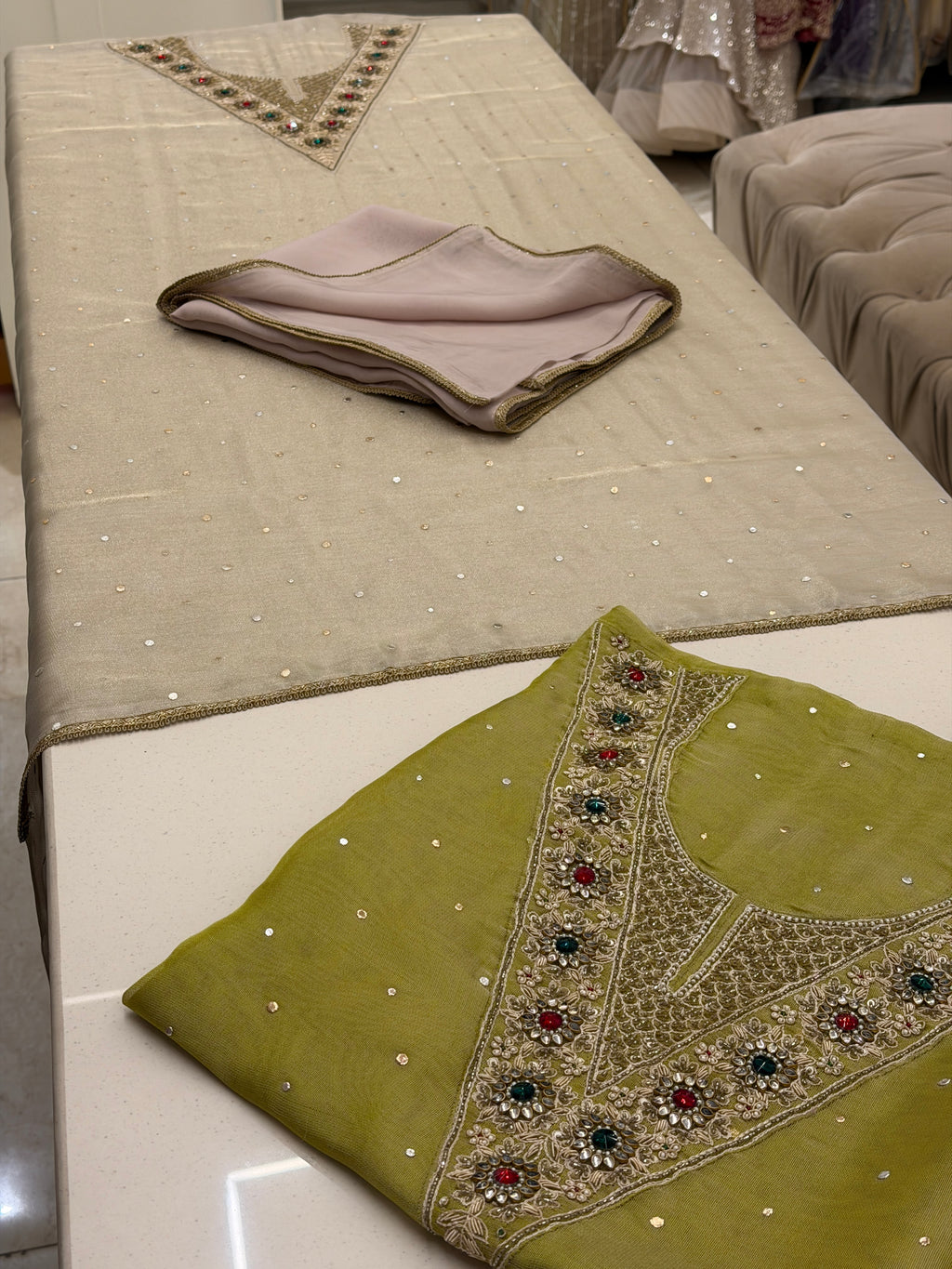 Noor-e-Zamarrud Tissue Elegance Set