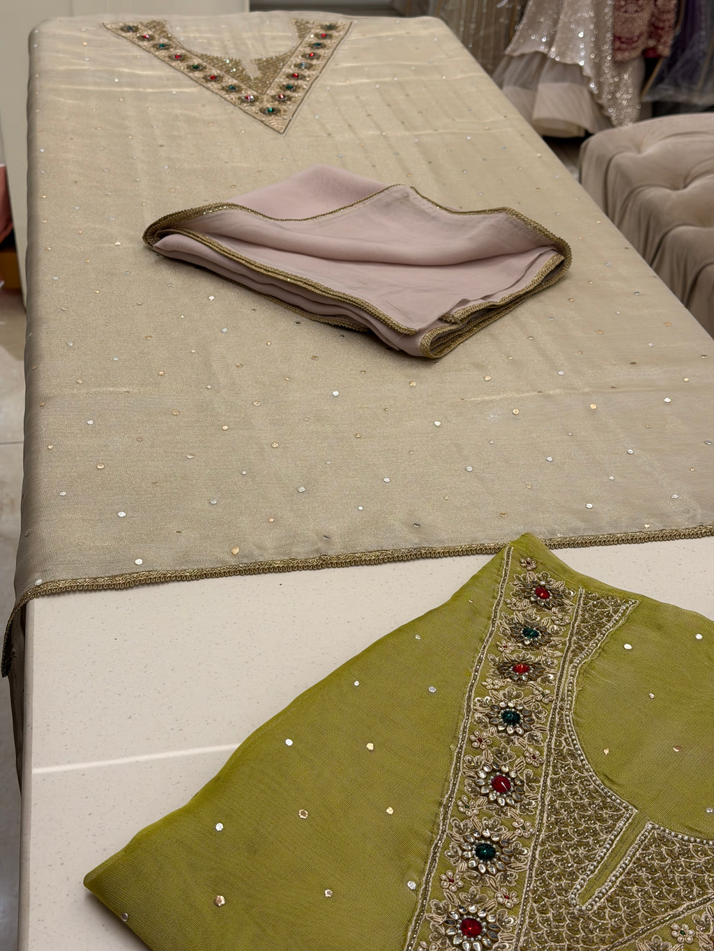 Noor-e-Zamarrud Tissue Elegance Set