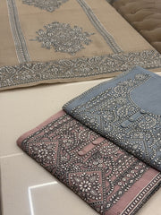 Noor-e-Chikankari Heritage Suit Set