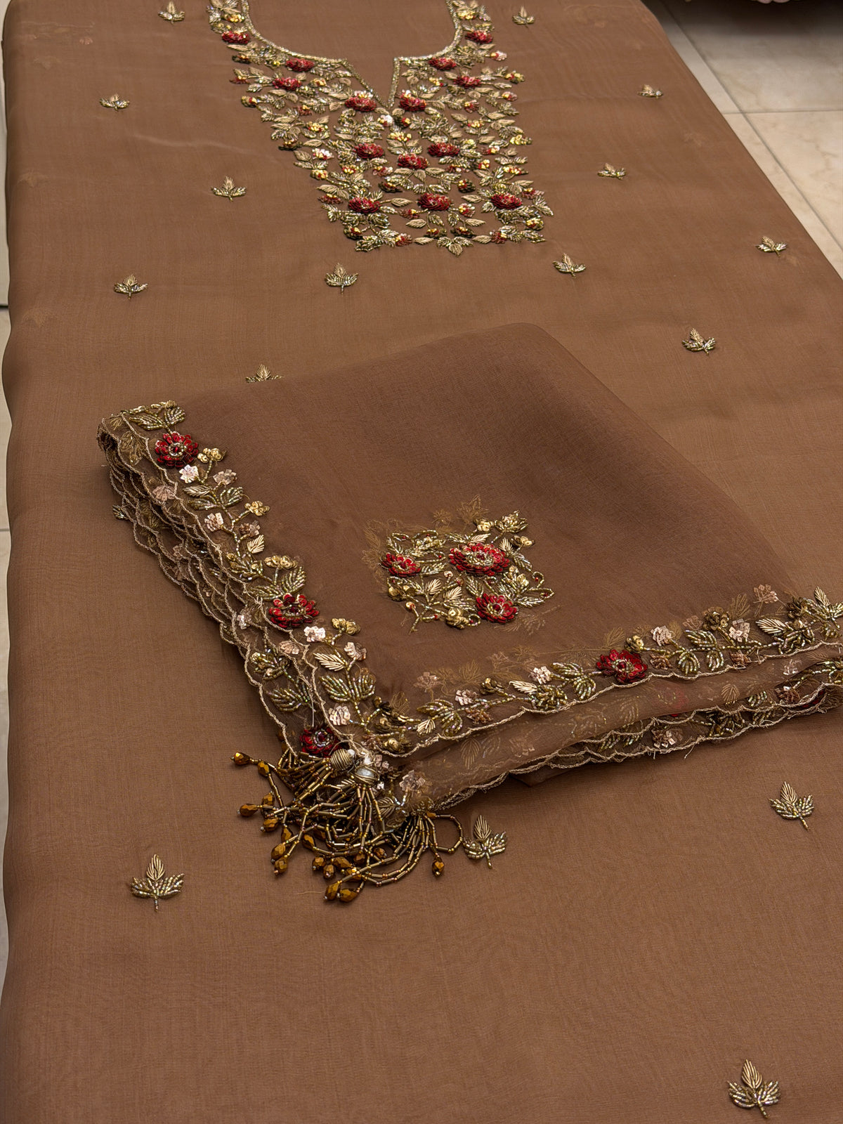 Gul-e-Shaam Luxury Handwork Ensemble 2