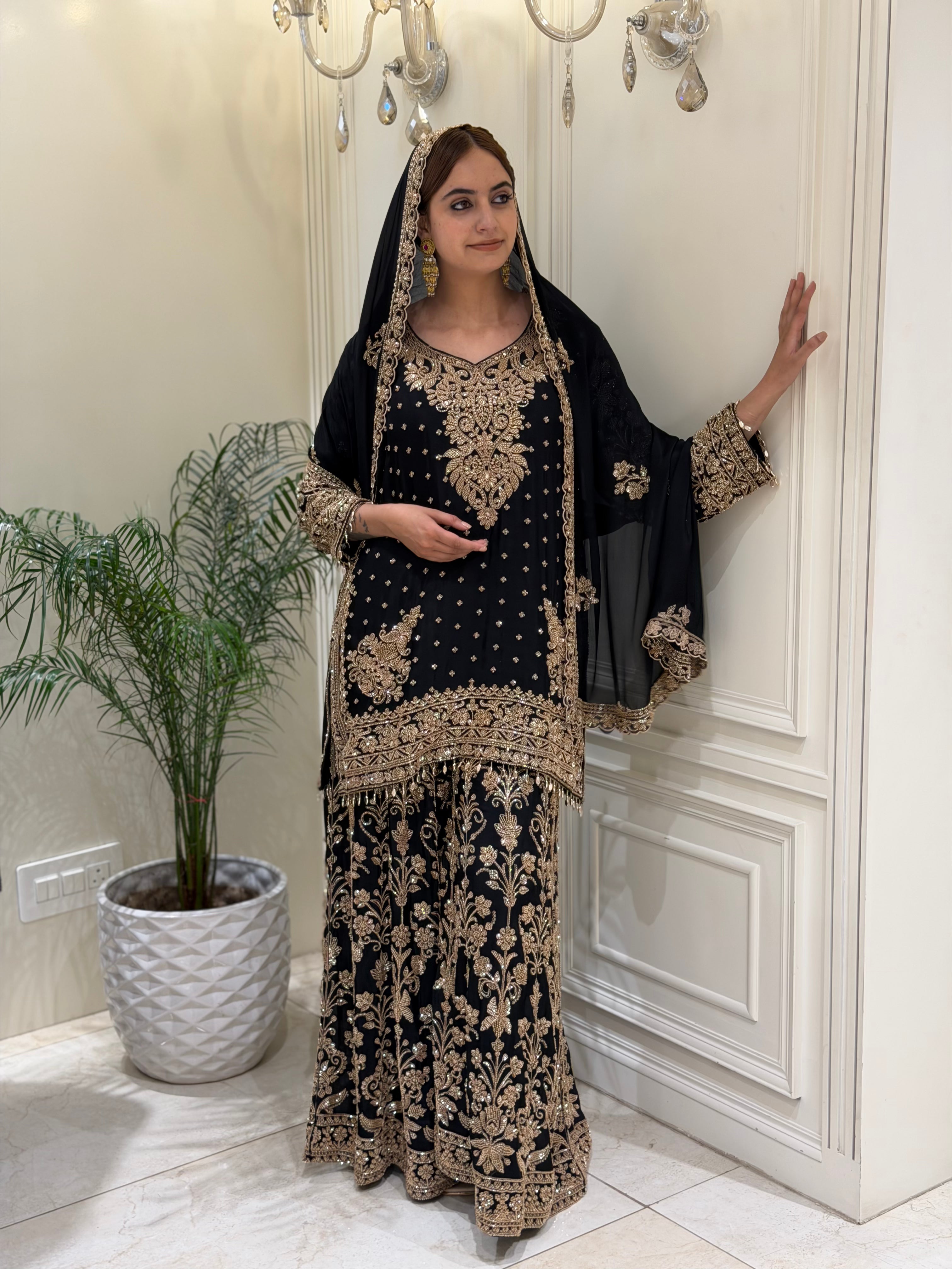 Noor-e-Zarqash Sharara Set