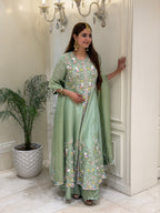 Noor-e-Bahar Tissue Silk Sharara Set