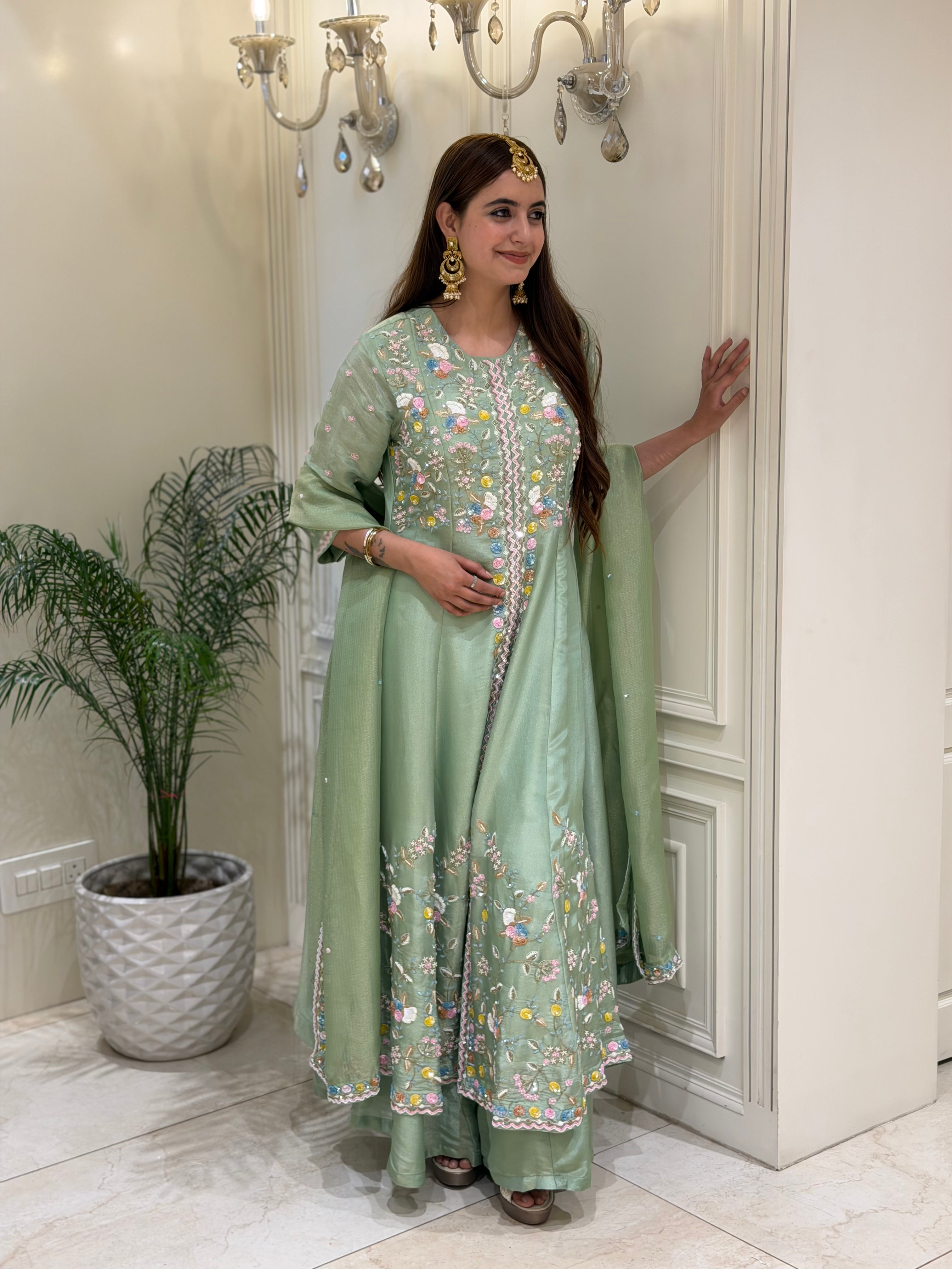 Noor-e-Bahar Tissue Silk Sharara Set