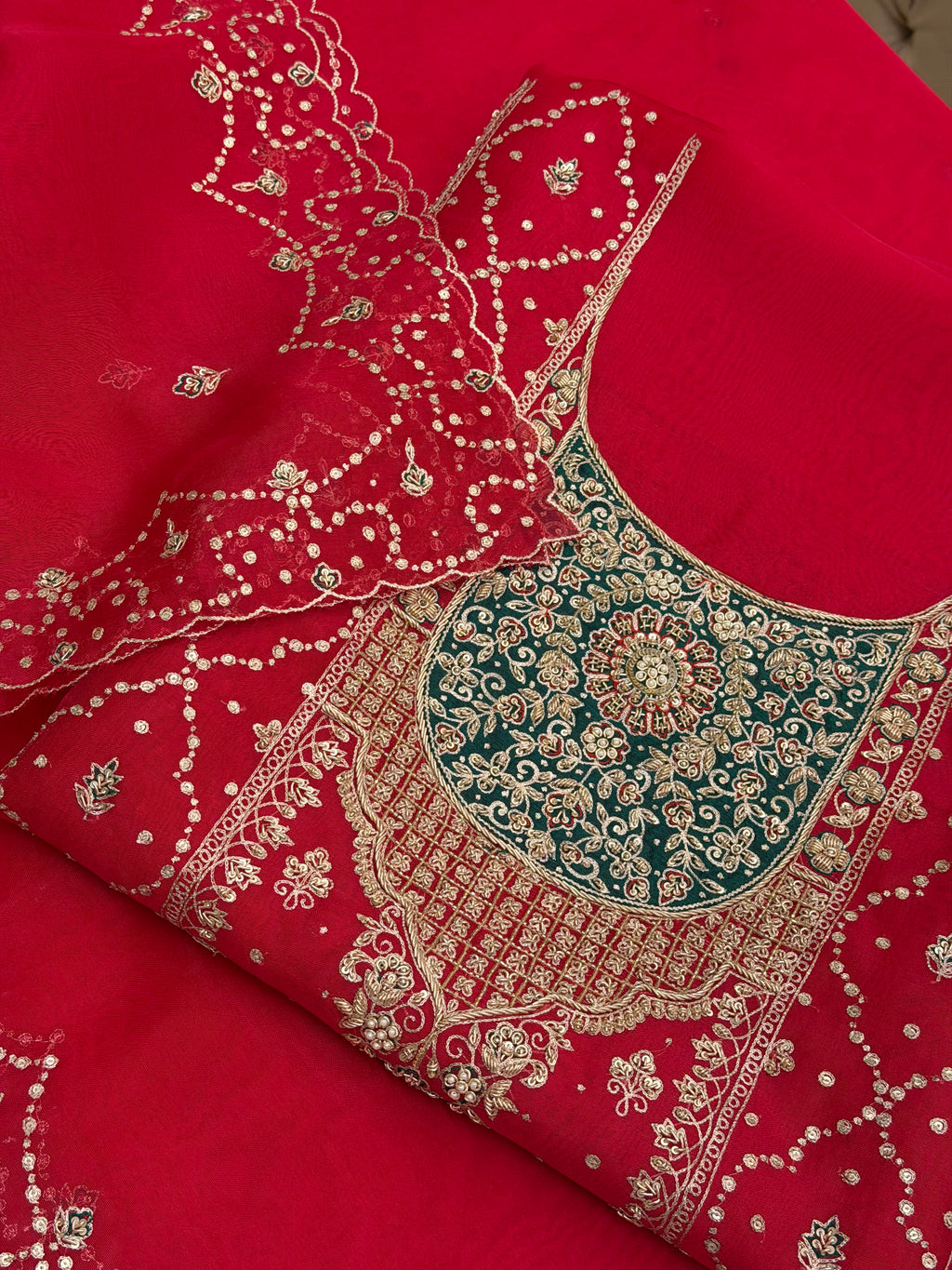 Noor-e- Nurain Luxury Formal Set