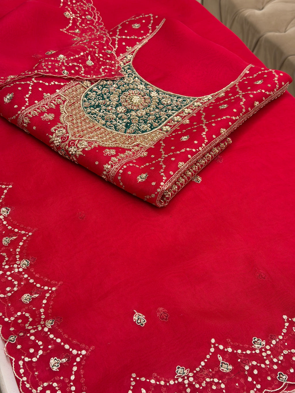 Noor-e- Nurain Luxury Formal Set