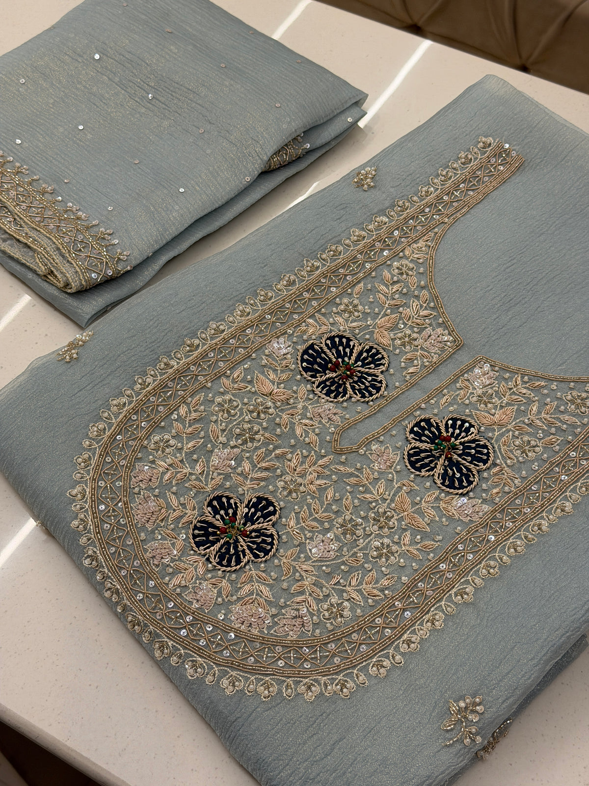 Noor-e-Gul – Luxury Crush Tissue Suit