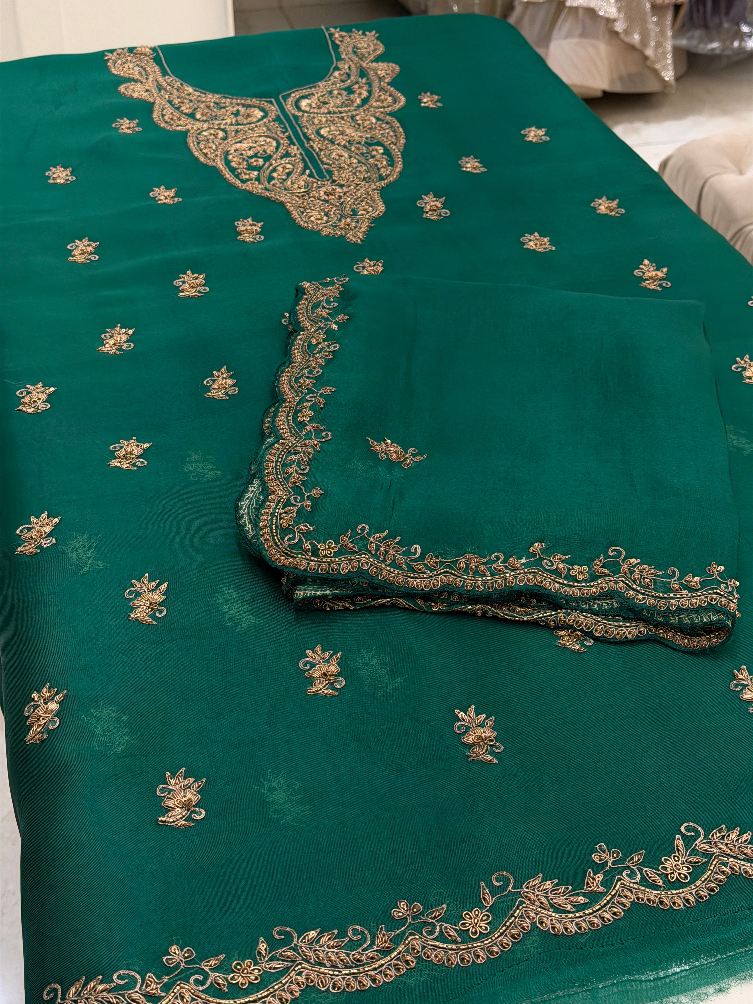 Noor-e-Zarbaft Luxury Formal Set