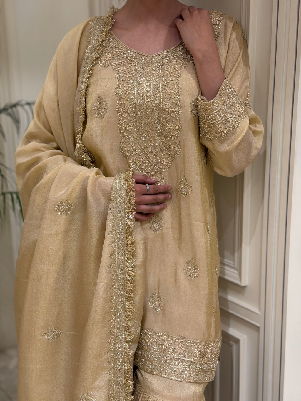 Noor-e-Zareen Gharara Set